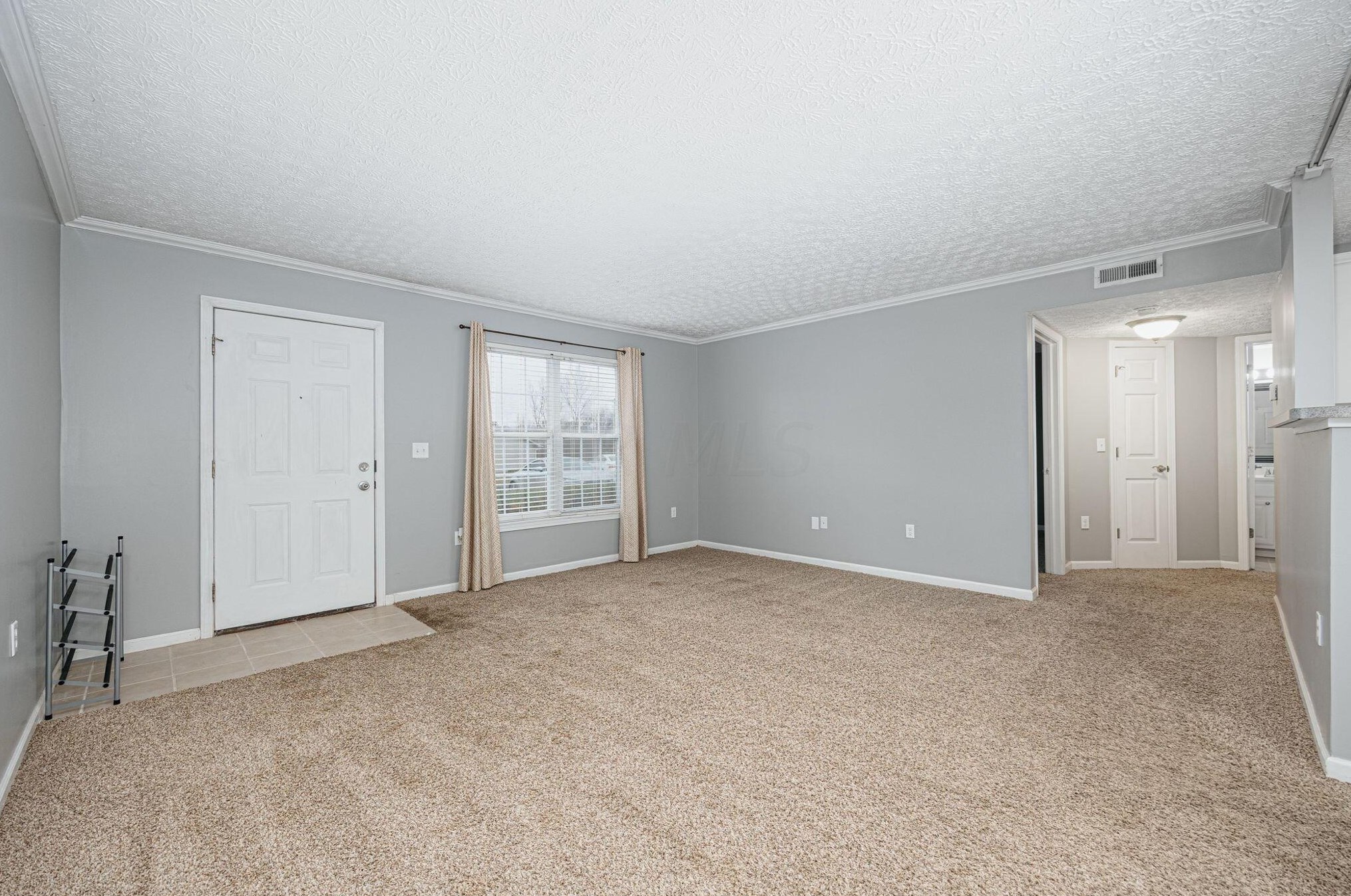 5608 Cypress Chase, Columbus OH  43228-7216 exterior