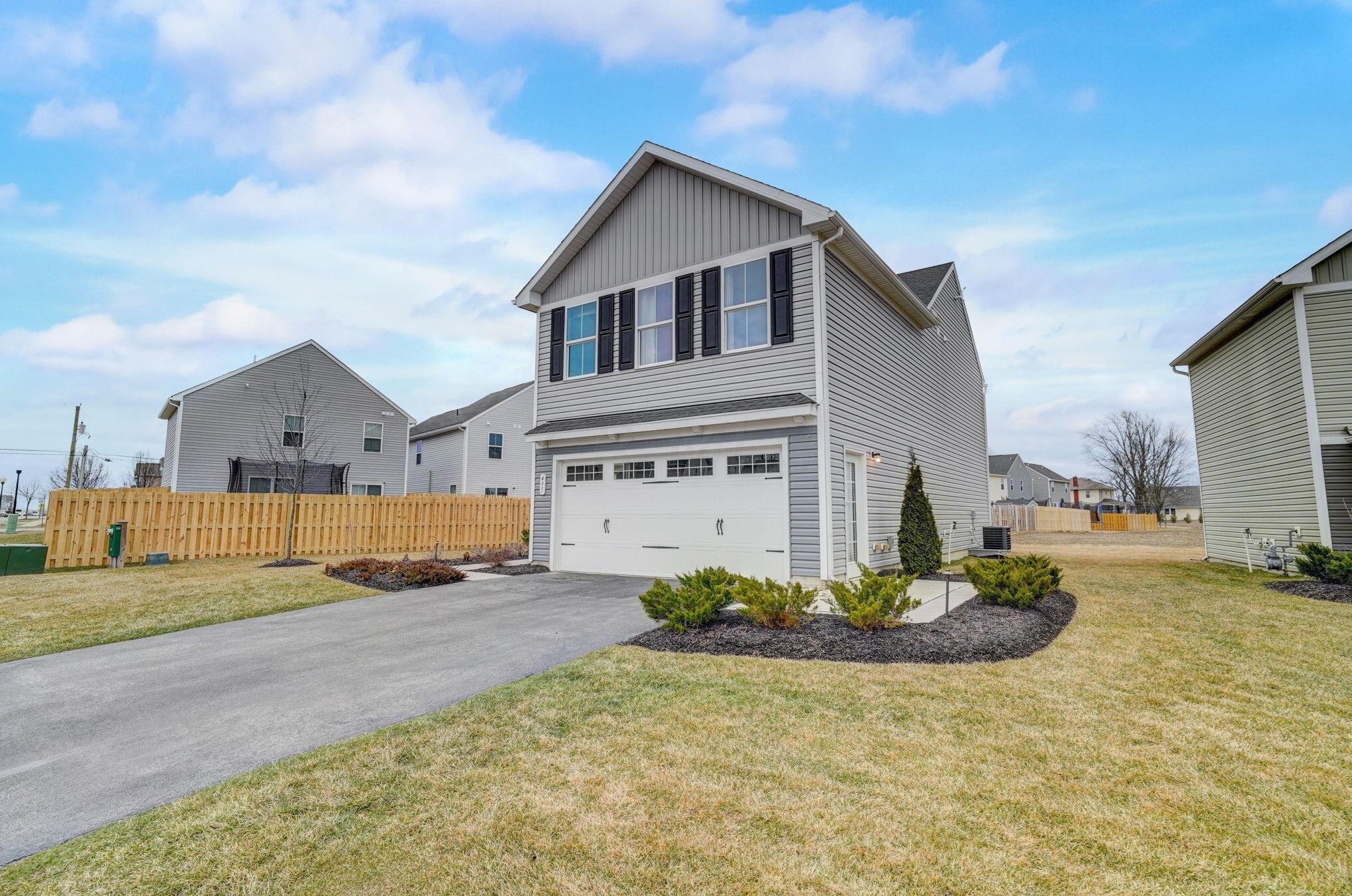 495 Professional Pkwy, Marysville, OH 43040-7092