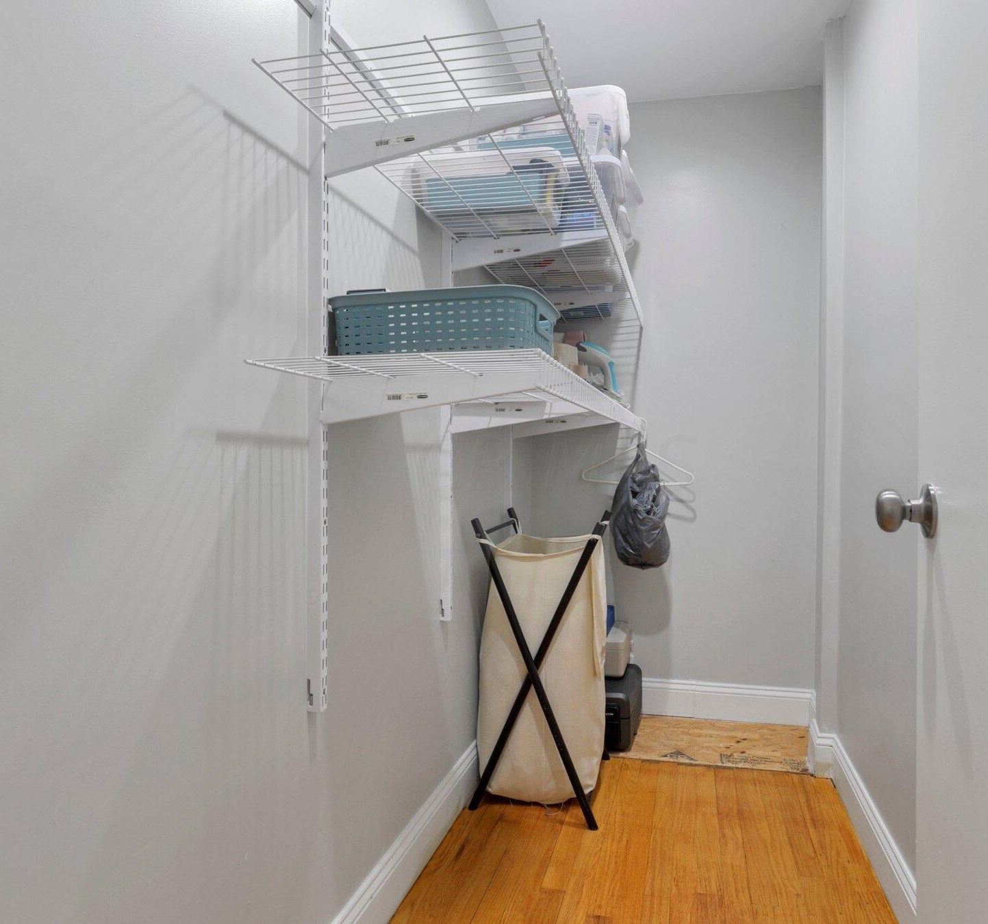 2887 Clermont Rd, Columbus OH  43209-3017 exterior