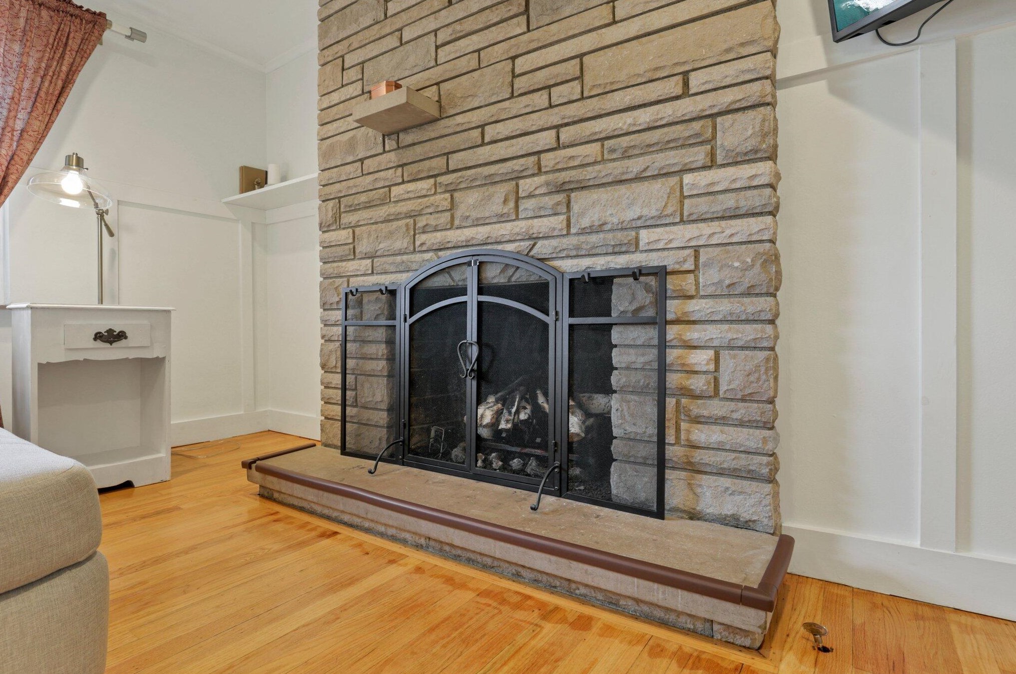 2887 Clermont Rd, Columbus OH  43209-3017 exterior