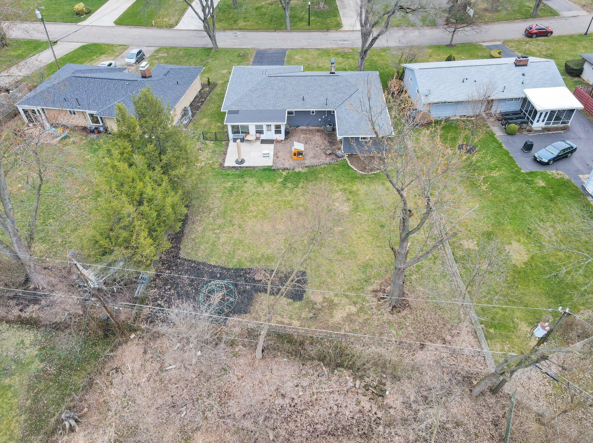 2887 Clermont Rd, Columbus OH  43209-3017 exterior