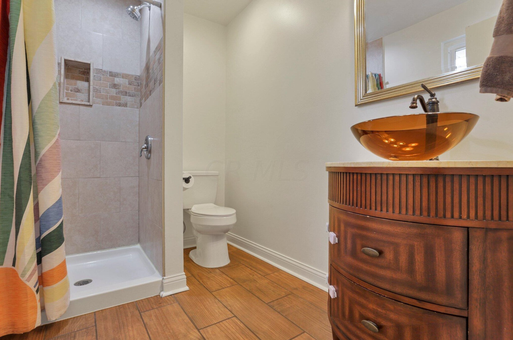 2887 Clermont Rd, Columbus OH  43209-3017 exterior