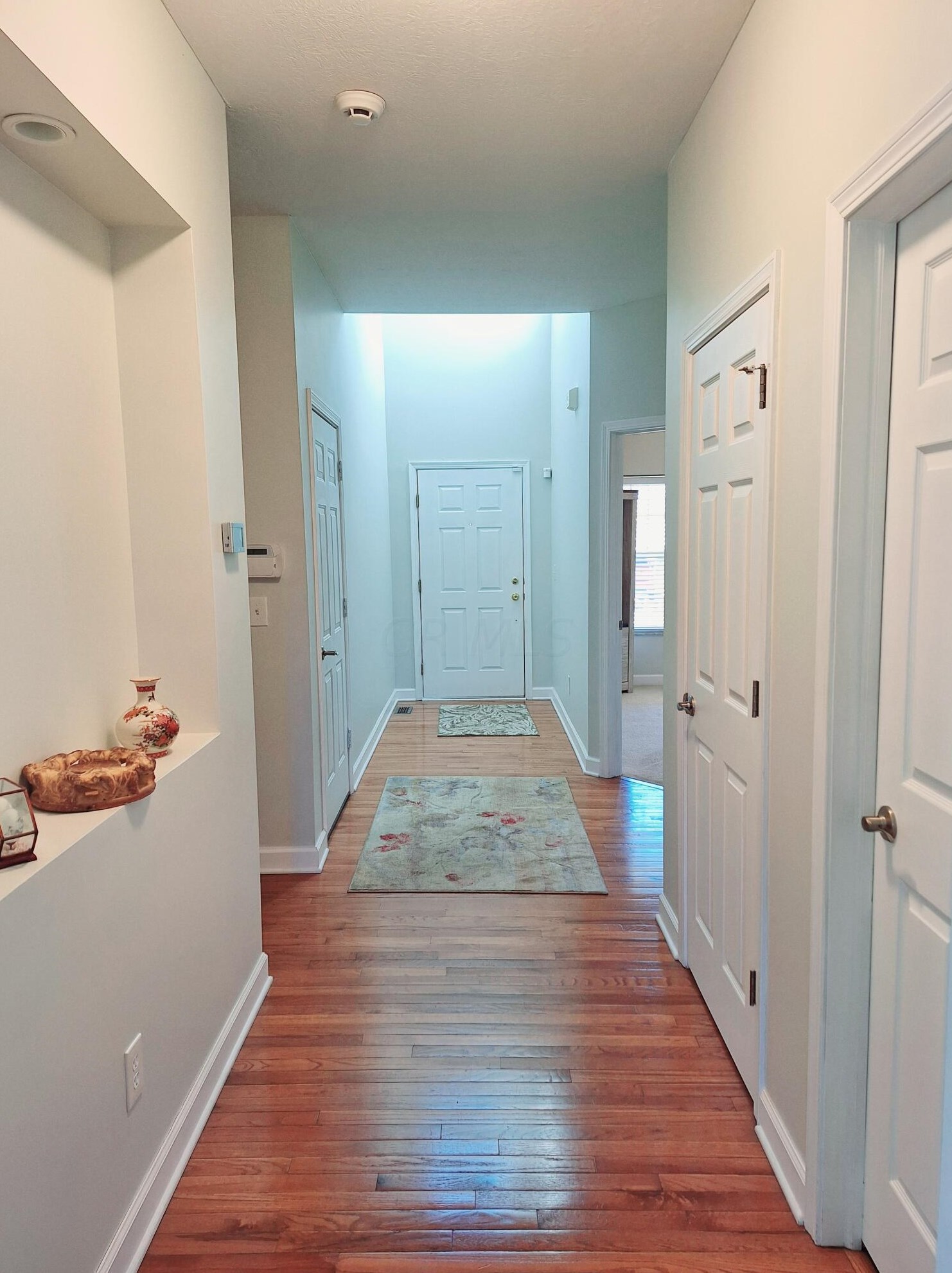 4192 Coventry Ridge Dr, Hilliard, OH 43026-7377