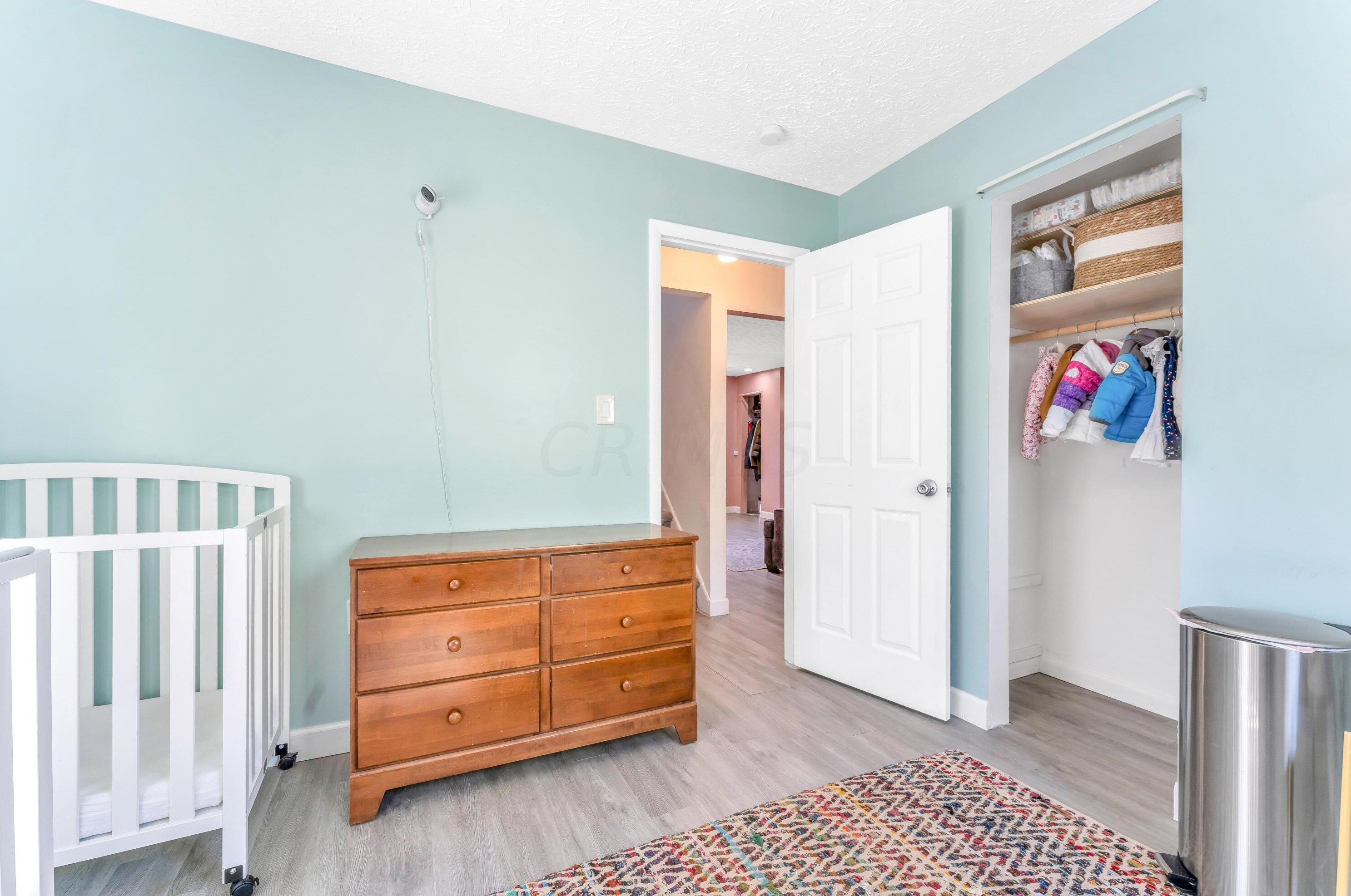 925 Blenheim Rd, Columbus OH 43224-2620 exterior