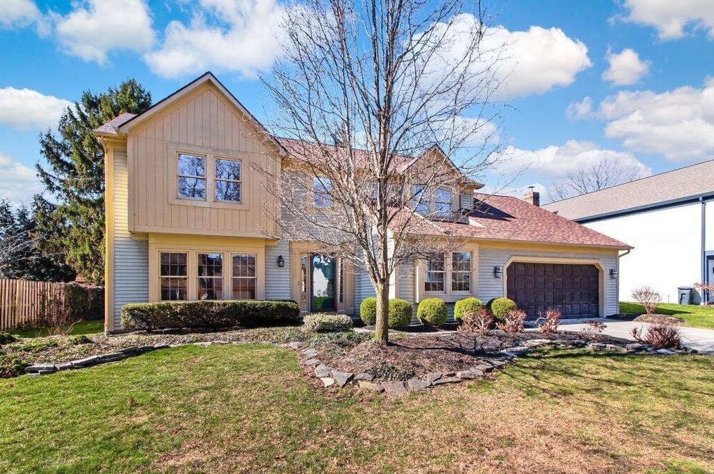 347 Pebble Creek Dr, Dublin, OH 43017-1370