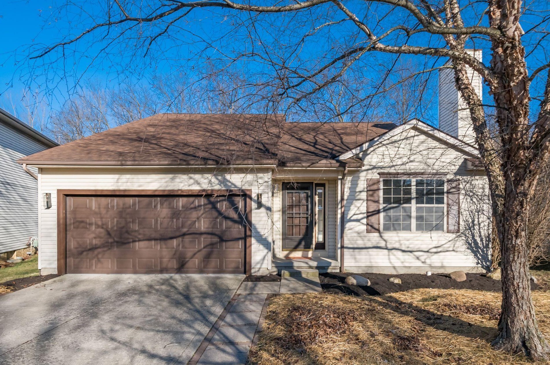 4592 Gilman Rd, Columbus OH  43228-6470 exterior