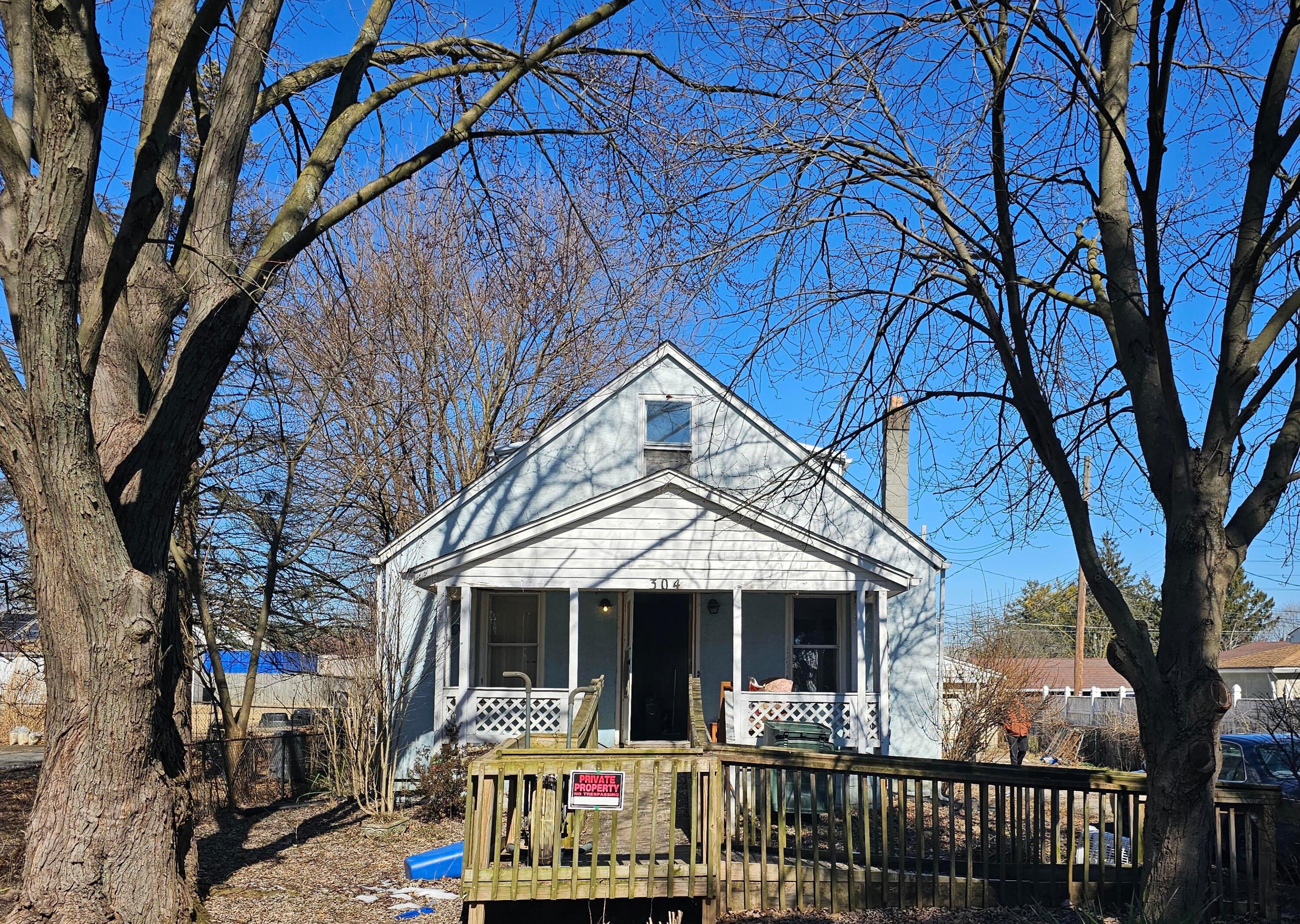 304 Rumsey Rd, Columbus, OH 43207-3868
