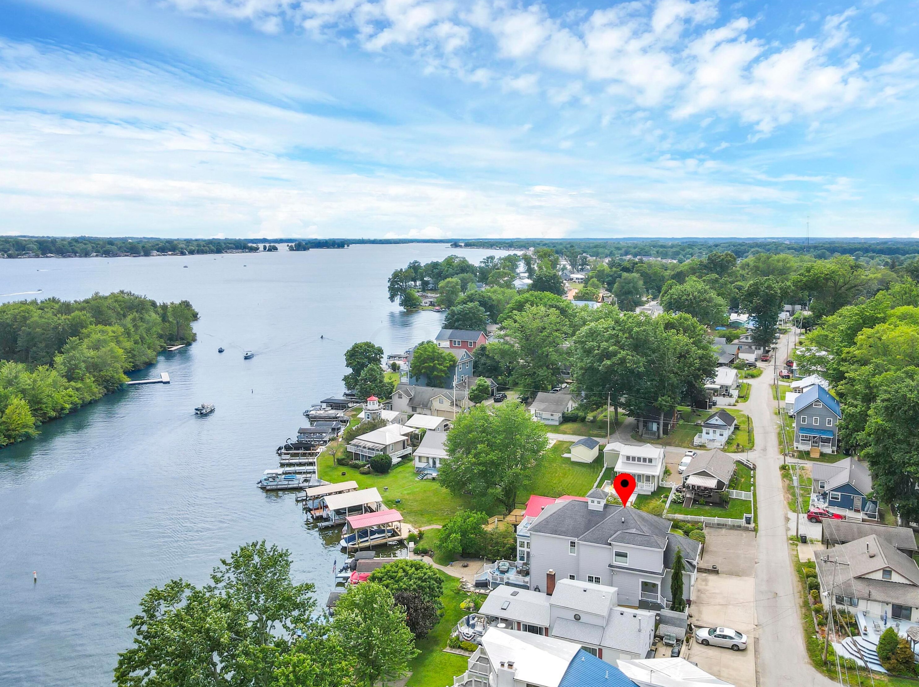 182 Cranberry Ln, Buckeye Lake OH  43008-7832 exterior