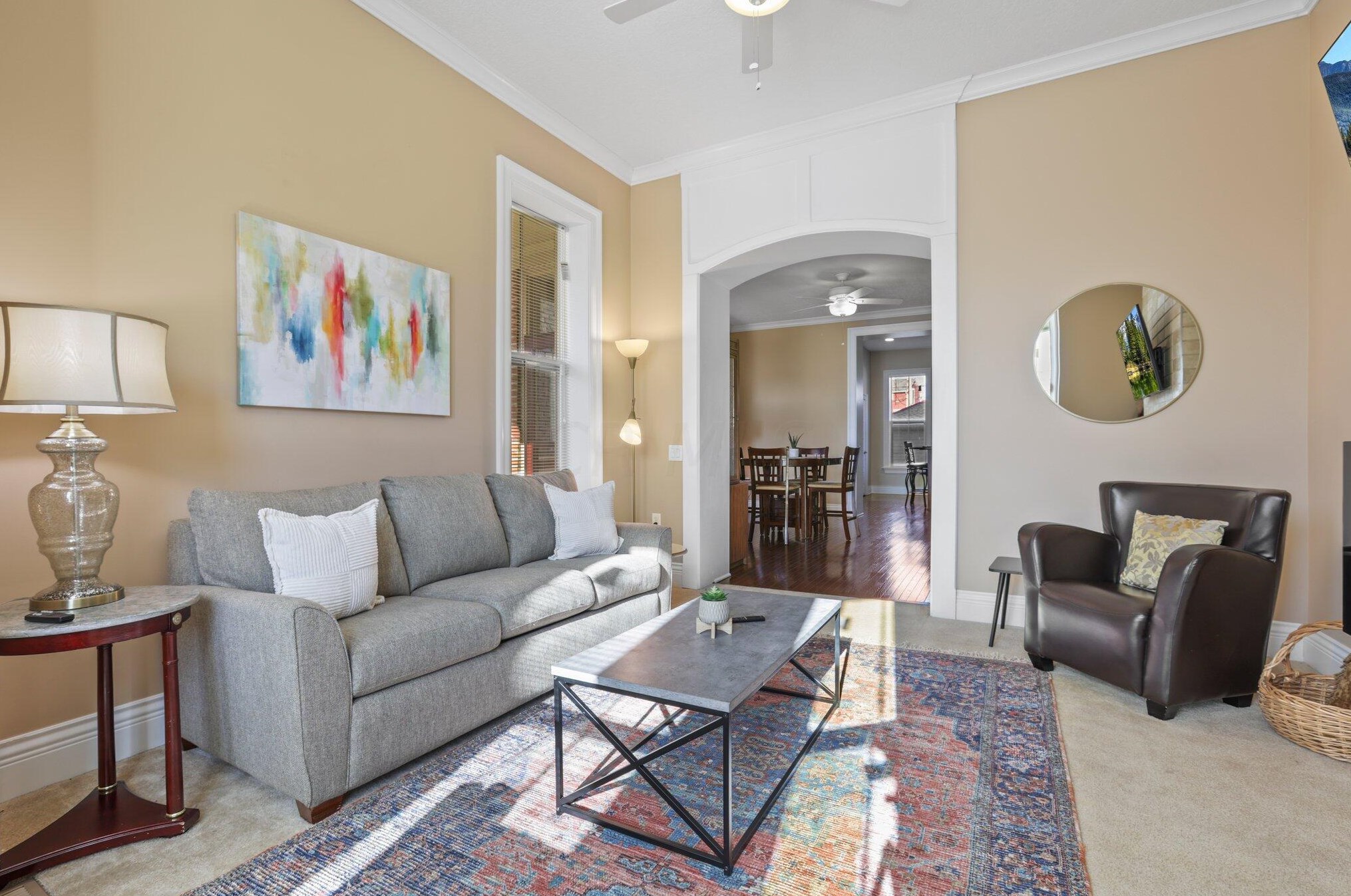 1066 Long St, Columbus OH  43203-1916 exterior