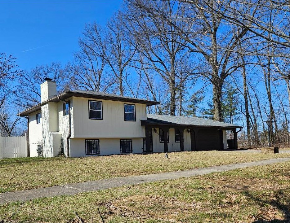 1993 Mountain Oak Rd, Columbus, OH 43219-1664