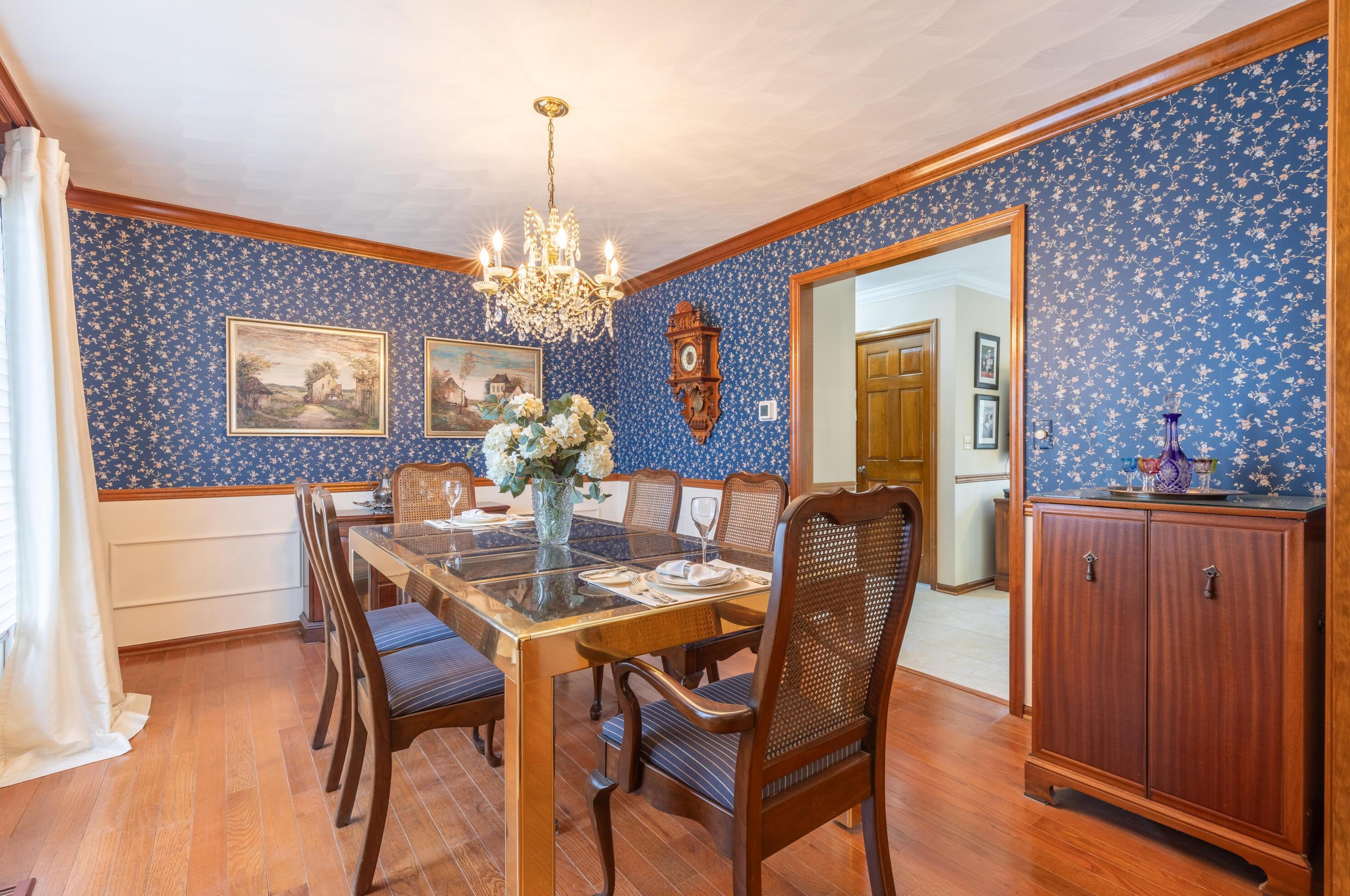 8398 Kilbirnie Ct, Dublin OH  43017-9732 exterior