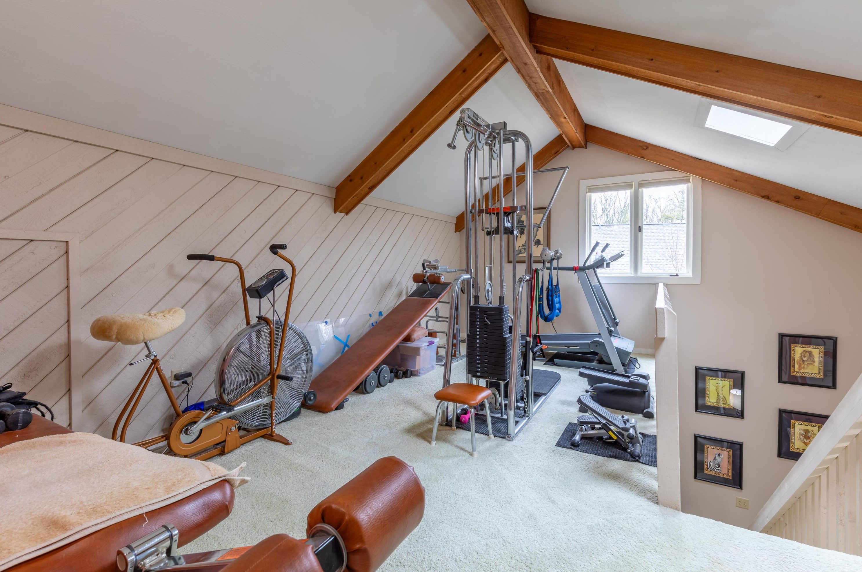 8398 Kilbirnie Ct, Dublin OH  43017-9732 exterior