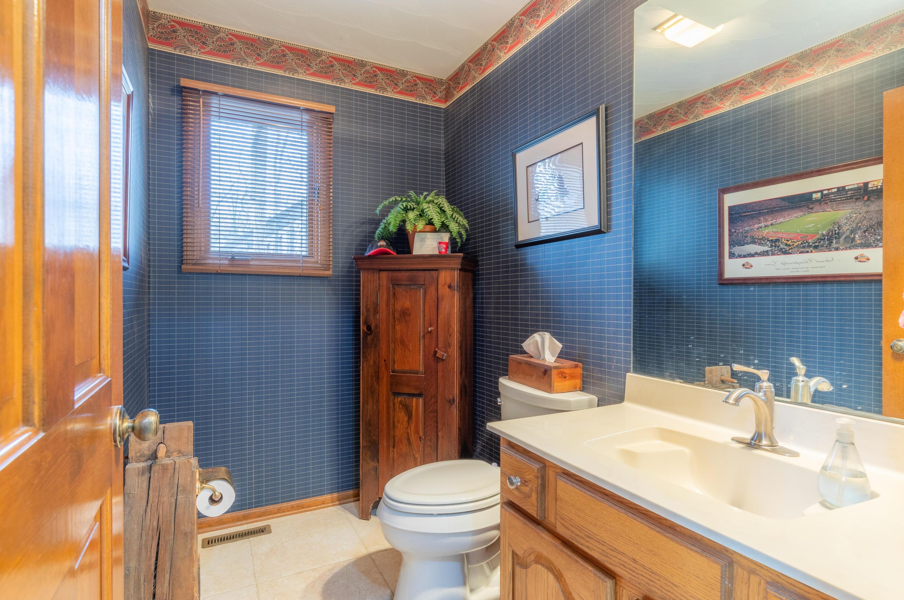 8398 Kilbirnie Ct, Dublin OH  43017-9732 exterior