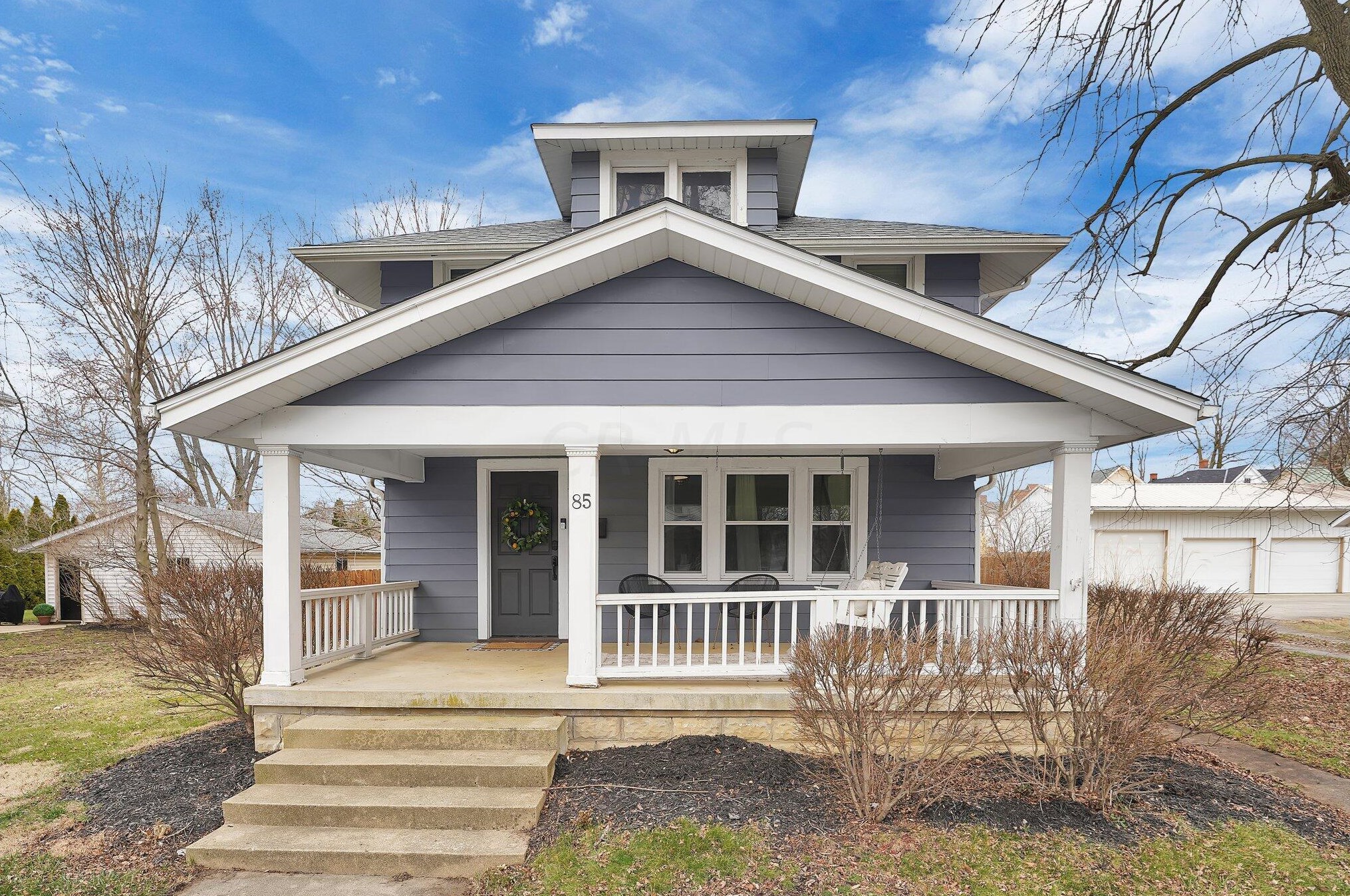 85 5th St, London, OH 43140-1129