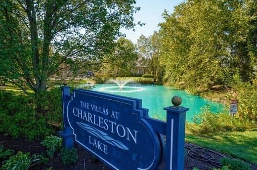 6690 Lakeview Cir, Cnl Wnchstr OH  43110-1255 exterior