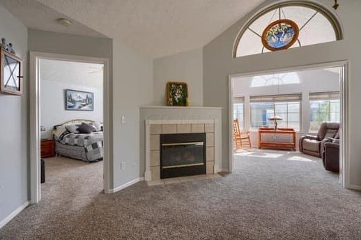 6690 Lakeview Cir, Cnl Wnchstr OH  43110-1255 exterior