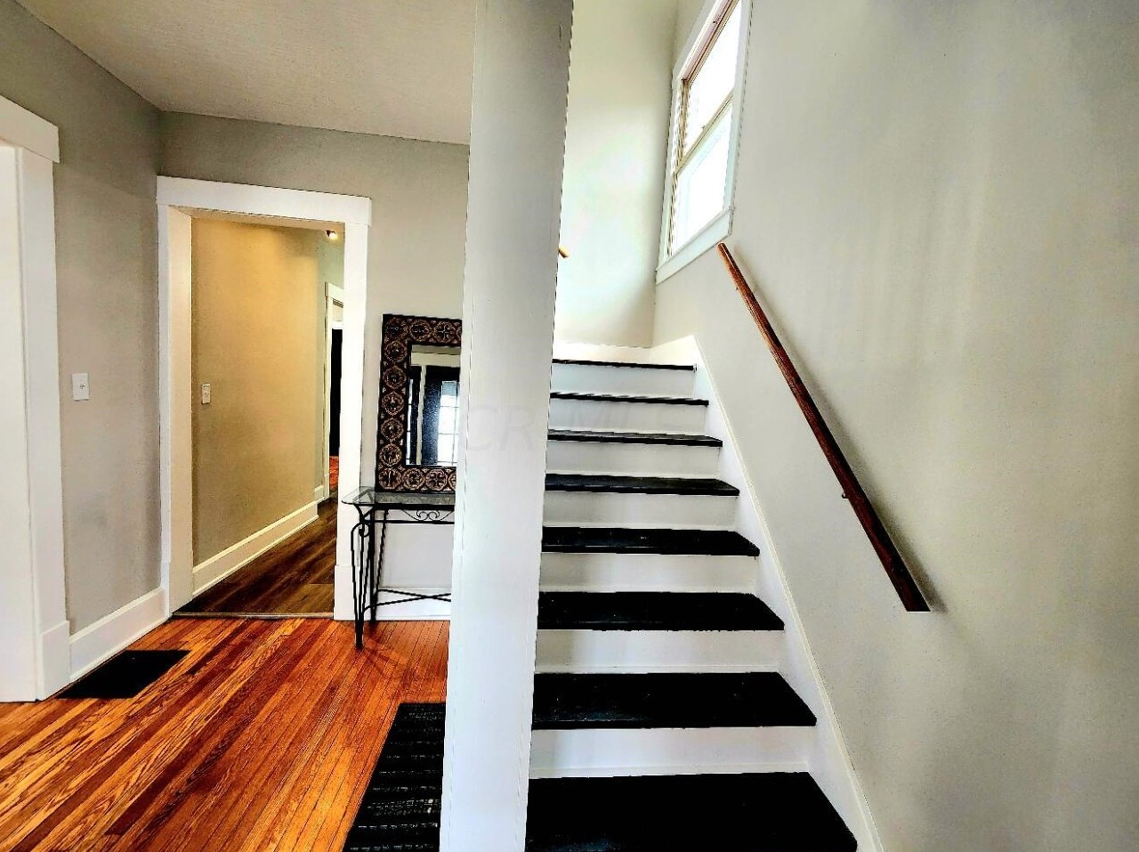 8078 High St, Thurston, OH 43157-7724