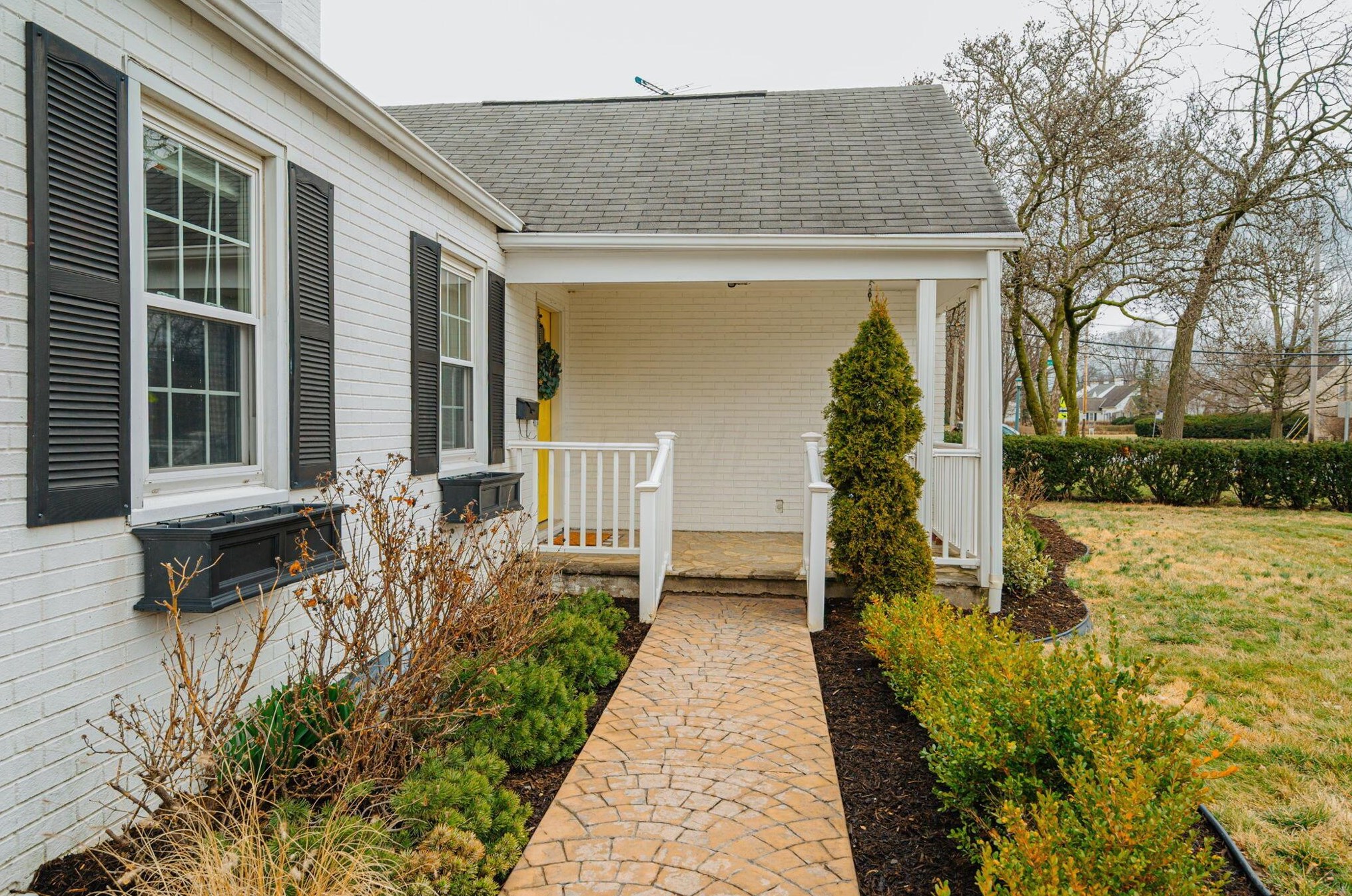 2388 Livingston Ave, Columbus OH  43209-2845 exterior