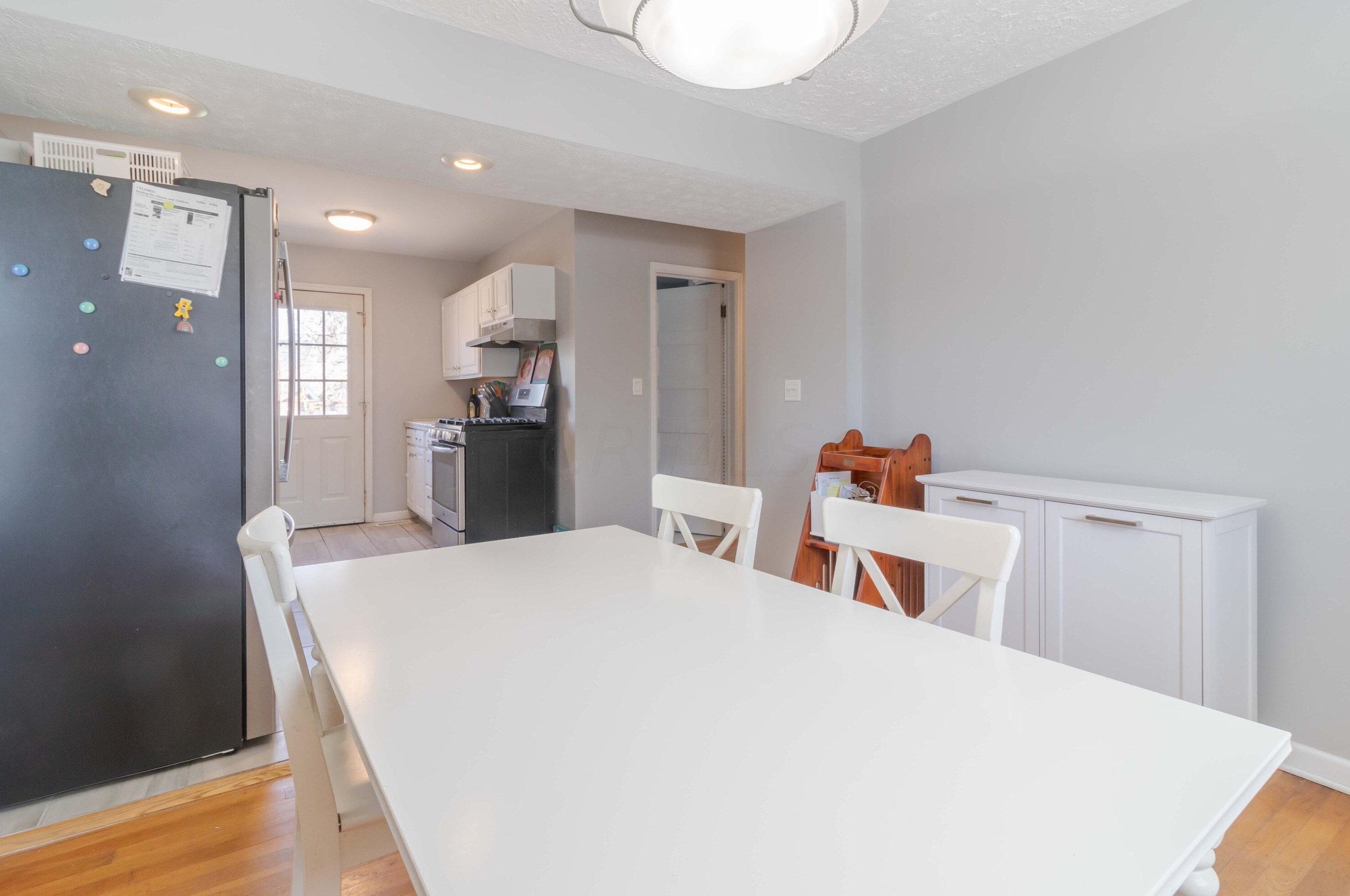 2590 Ruhl Ave, Columbus OH 43209-1172 exterior