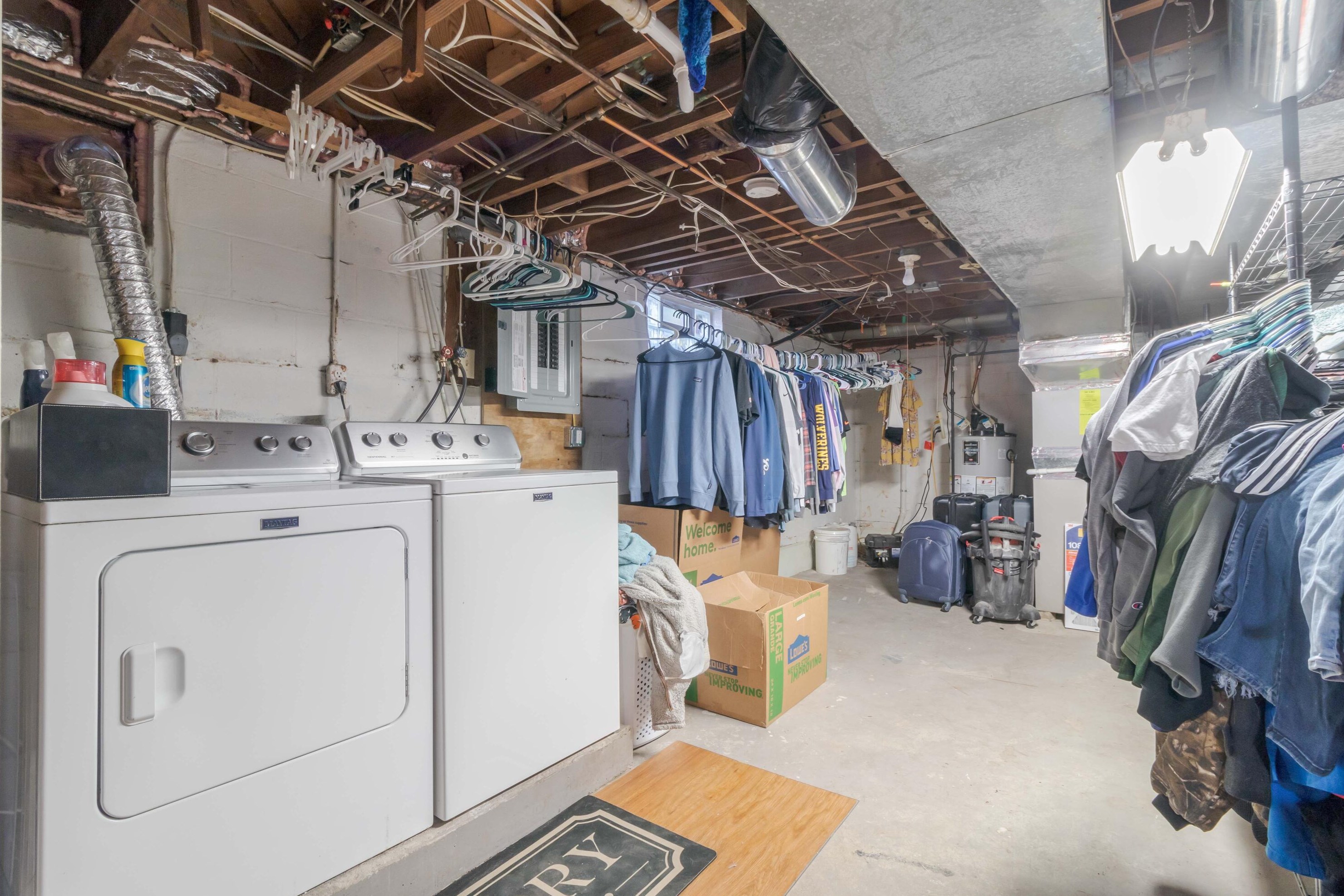 2590 Ruhl Ave, Columbus OH 43209-1172 exterior