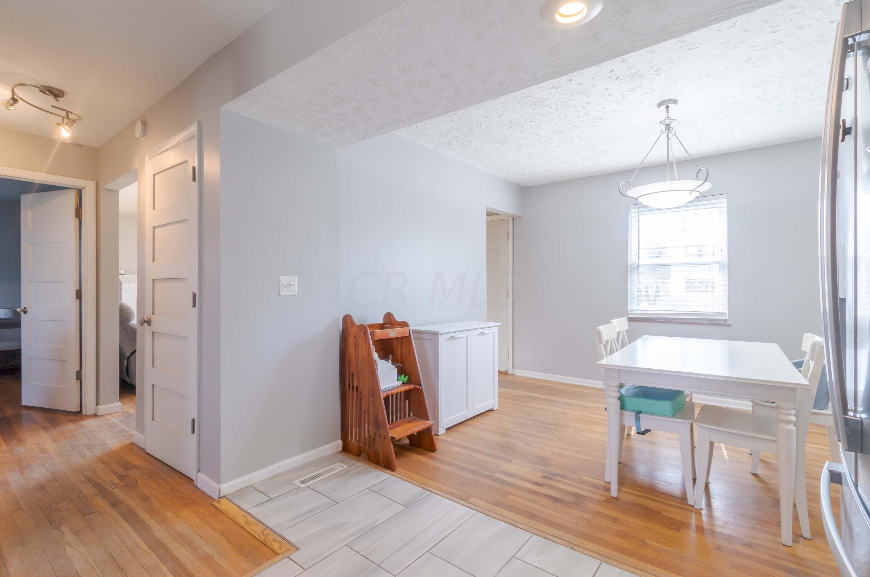 2590 Ruhl Ave, Columbus OH 43209-1172 exterior