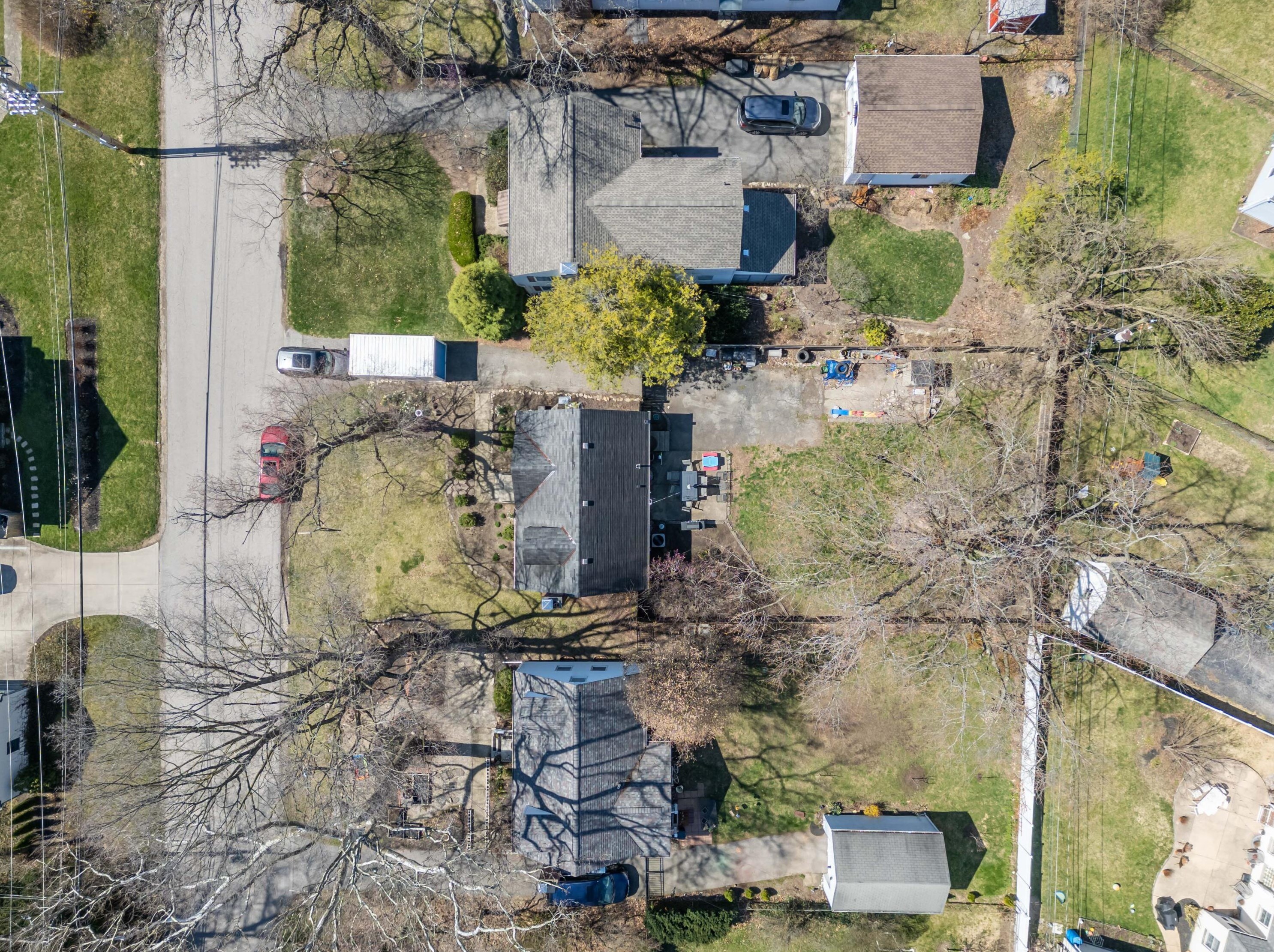 2590 Ruhl Ave, Columbus, OH 43209-1081