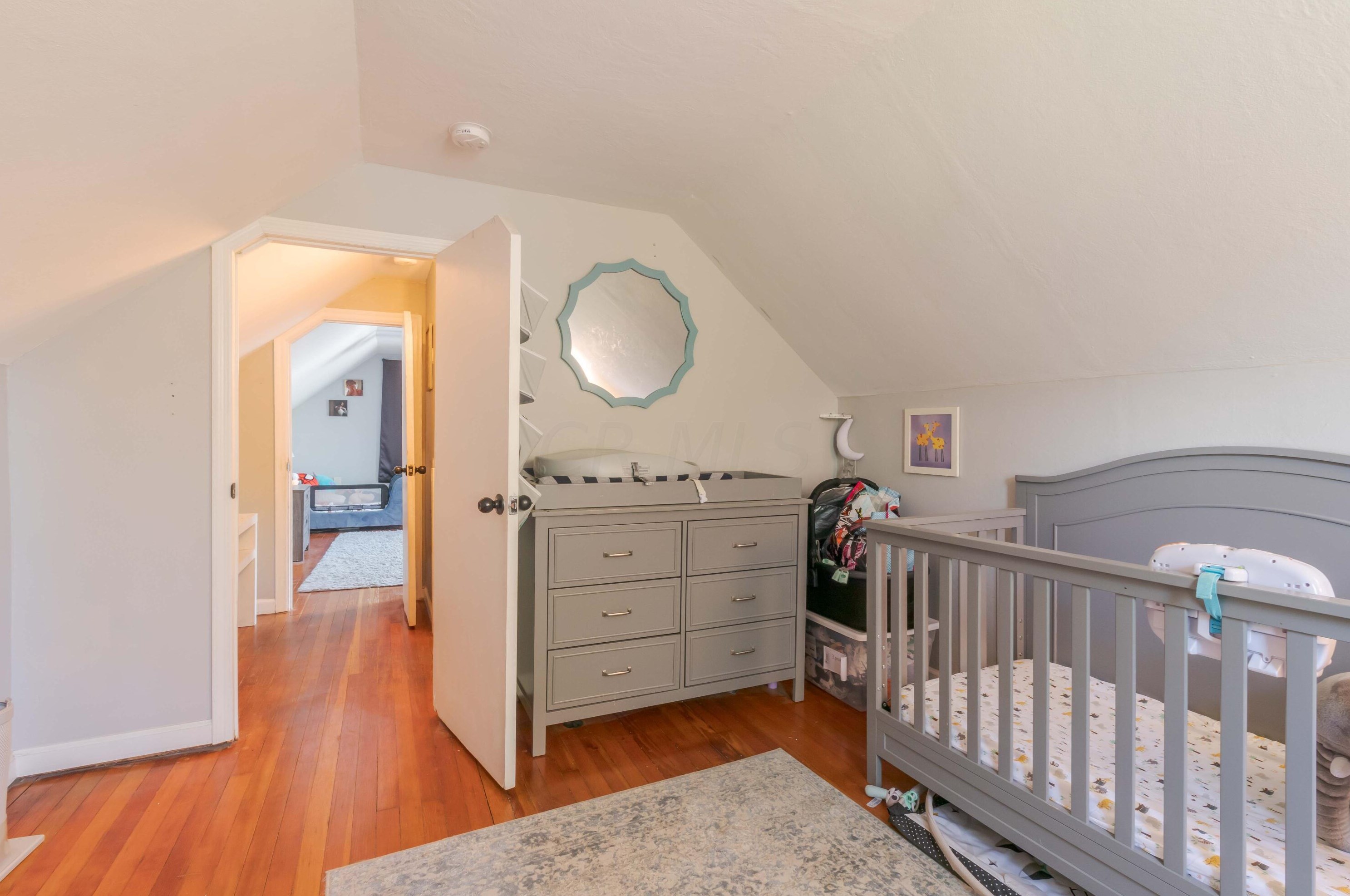 2590 Ruhl Ave, Columbus OH 43209-1172 exterior