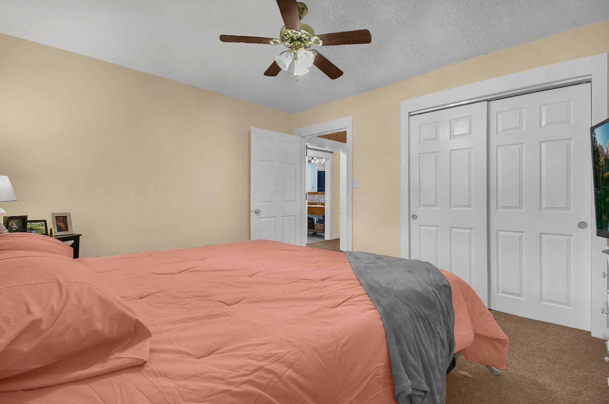 2377 Pumpkinvine Rd, Lancaster OH  43130-8010 exterior