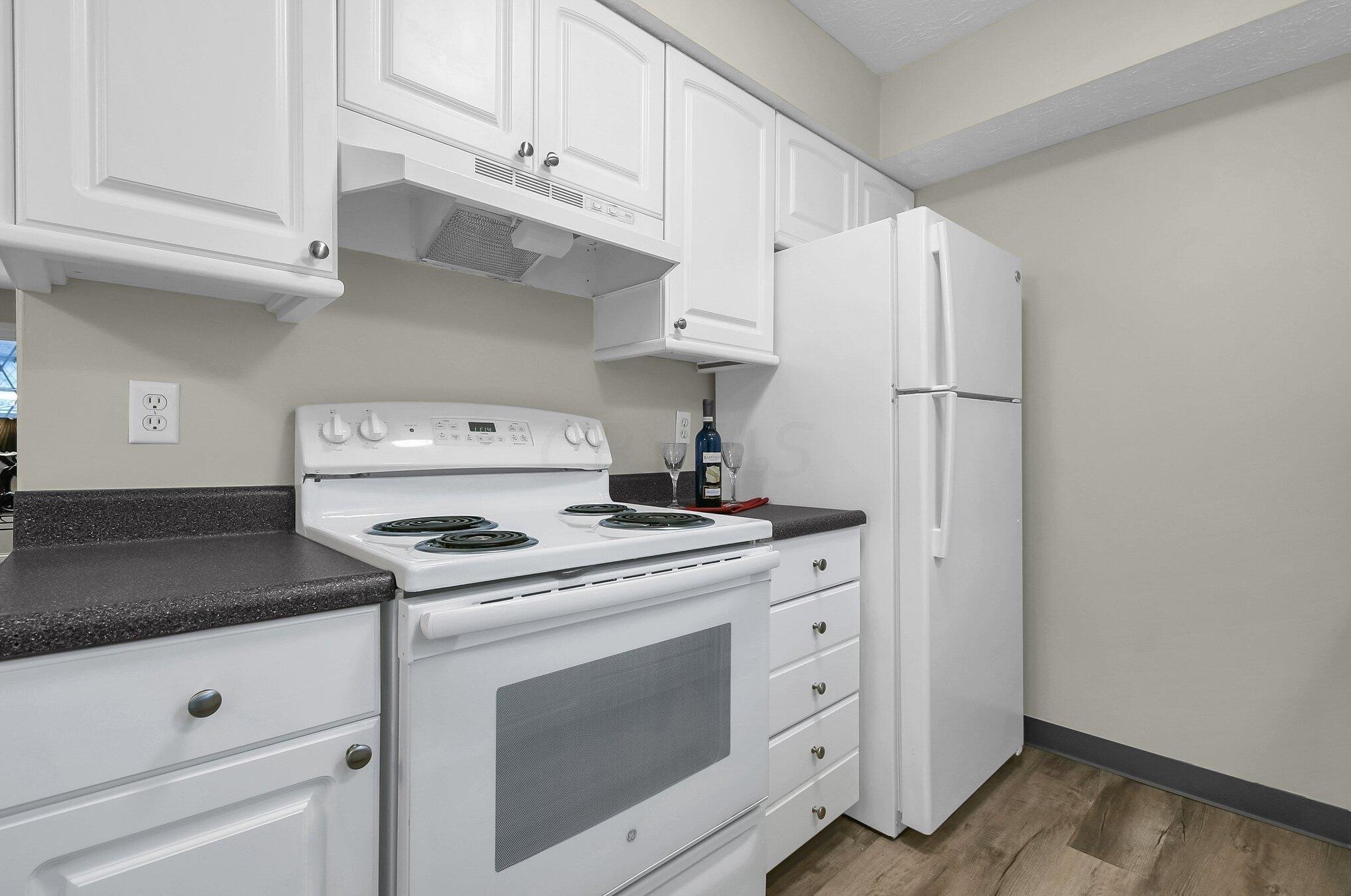 3084 Highcliff Ct, Columbus OH 43231-2344 exterior