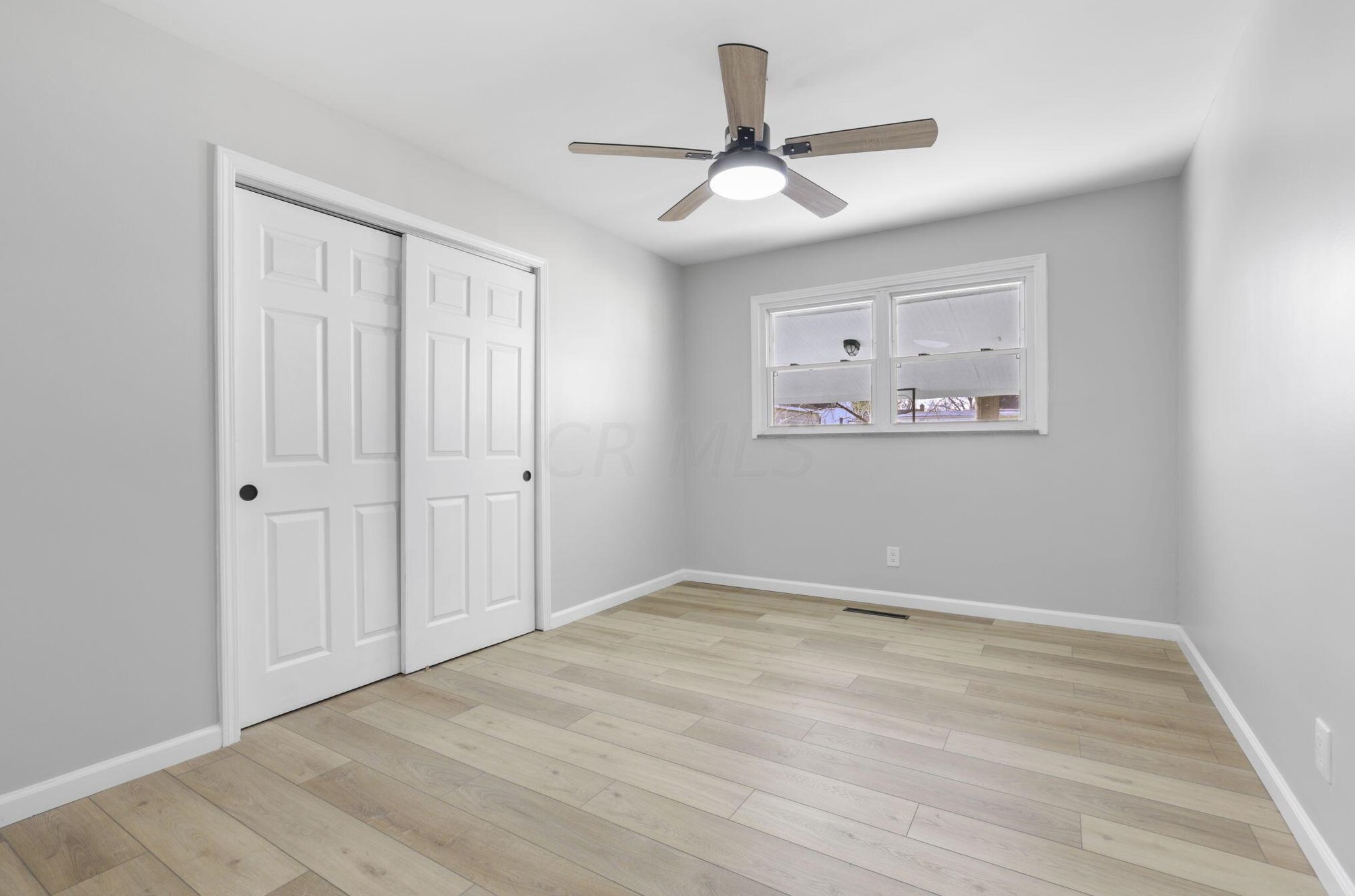 2265 Edgevale Rd, Columbus OH  43221-1216 exterior