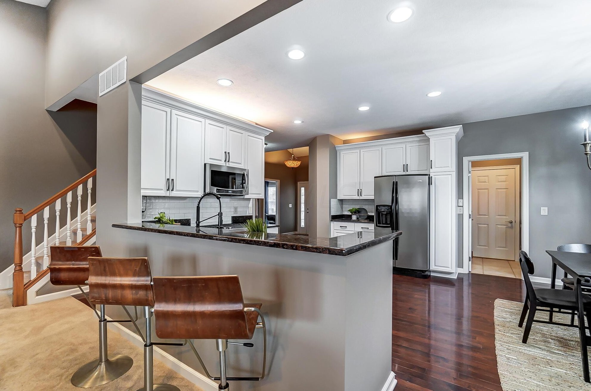 5193 Avery Oak Dr, Dublin OH  43016-7357 exterior