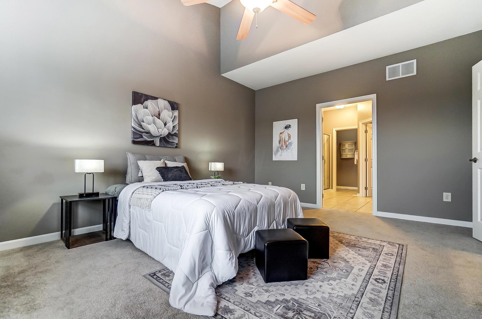 5193 Avery Oak Dr, Dublin OH  43016-7357 exterior