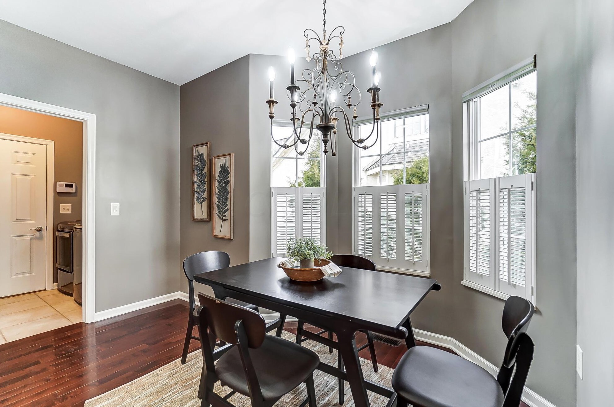 5193 Avery Oak Dr, Dublin OH  43016-7357 exterior