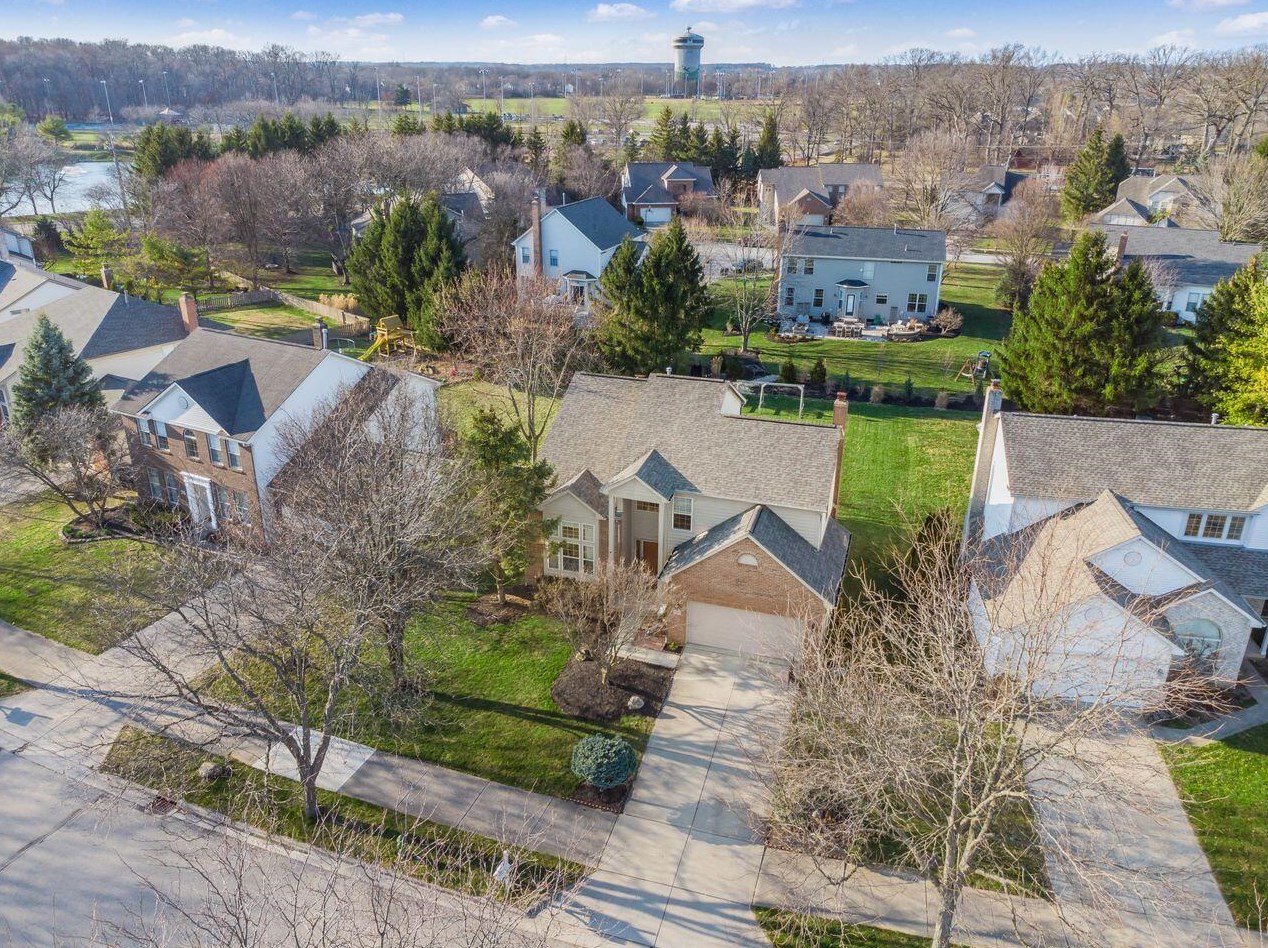 6160 Wynford Dr, Dublin OH  43017-8476 exterior
