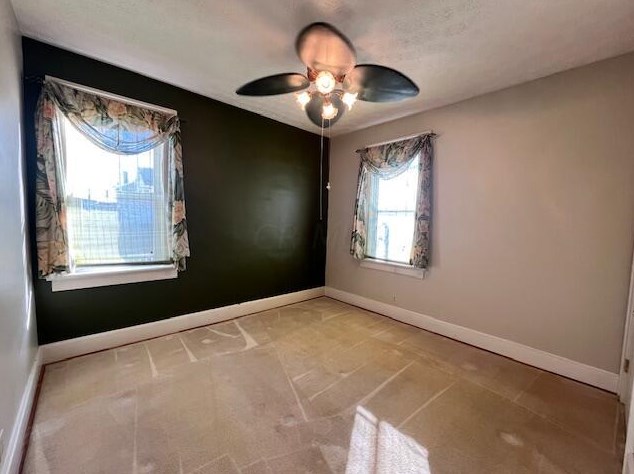 806 5th Ave, Lancaster OH  43130-2932 exterior
