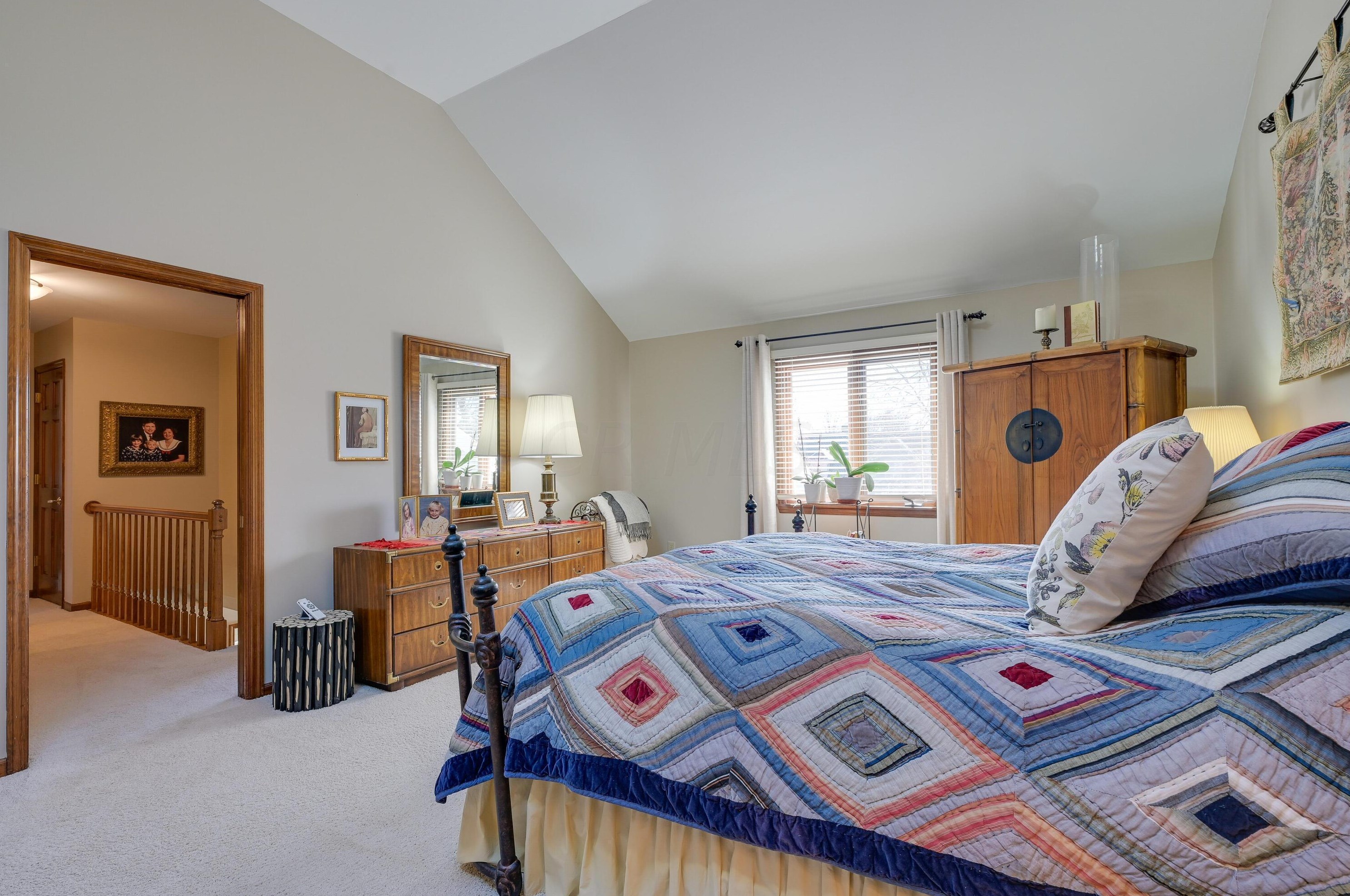 6286 Deeside Dr, Dublin OH  43017-9459 exterior