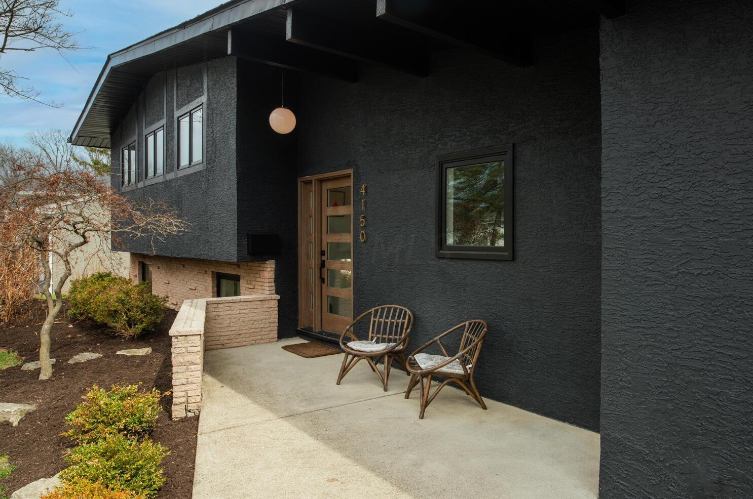 4150 Ashmore Rd, Columbus, OH 43220-4683