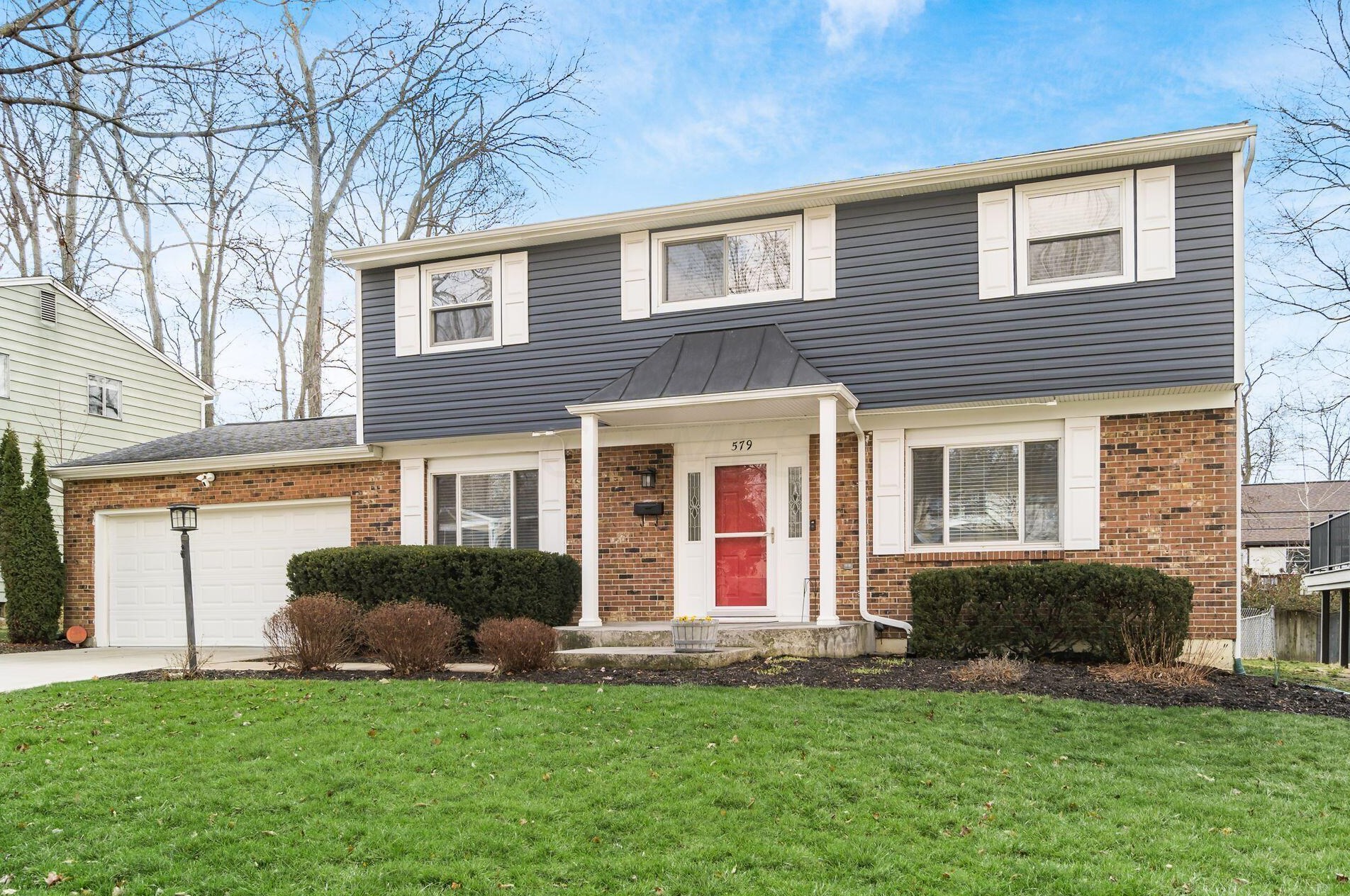 579 Glenridge Pl, Columbus, OH 43214-1309