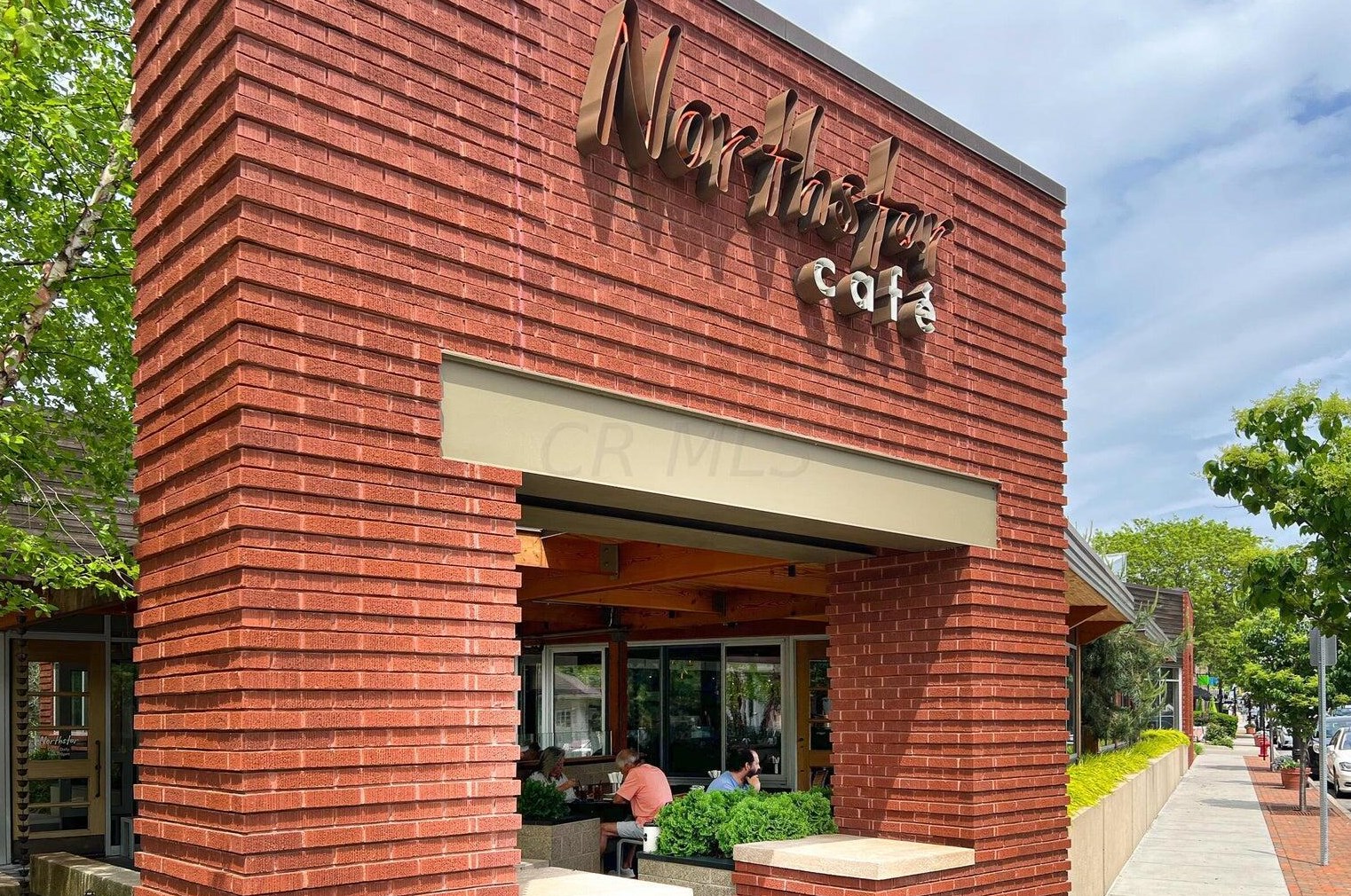 1373 Bolenhill Ave, Columbus OH  43229-1321 exterior