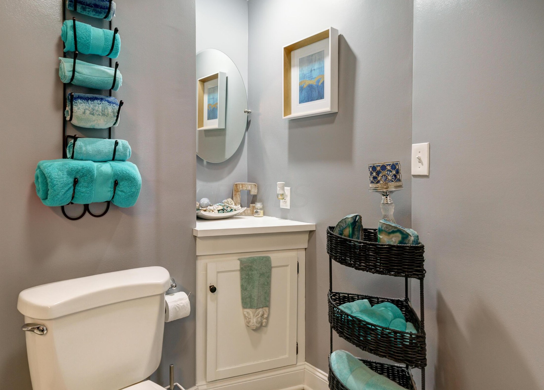 1373 Bolenhill Ave, Columbus OH  43229-1321 exterior