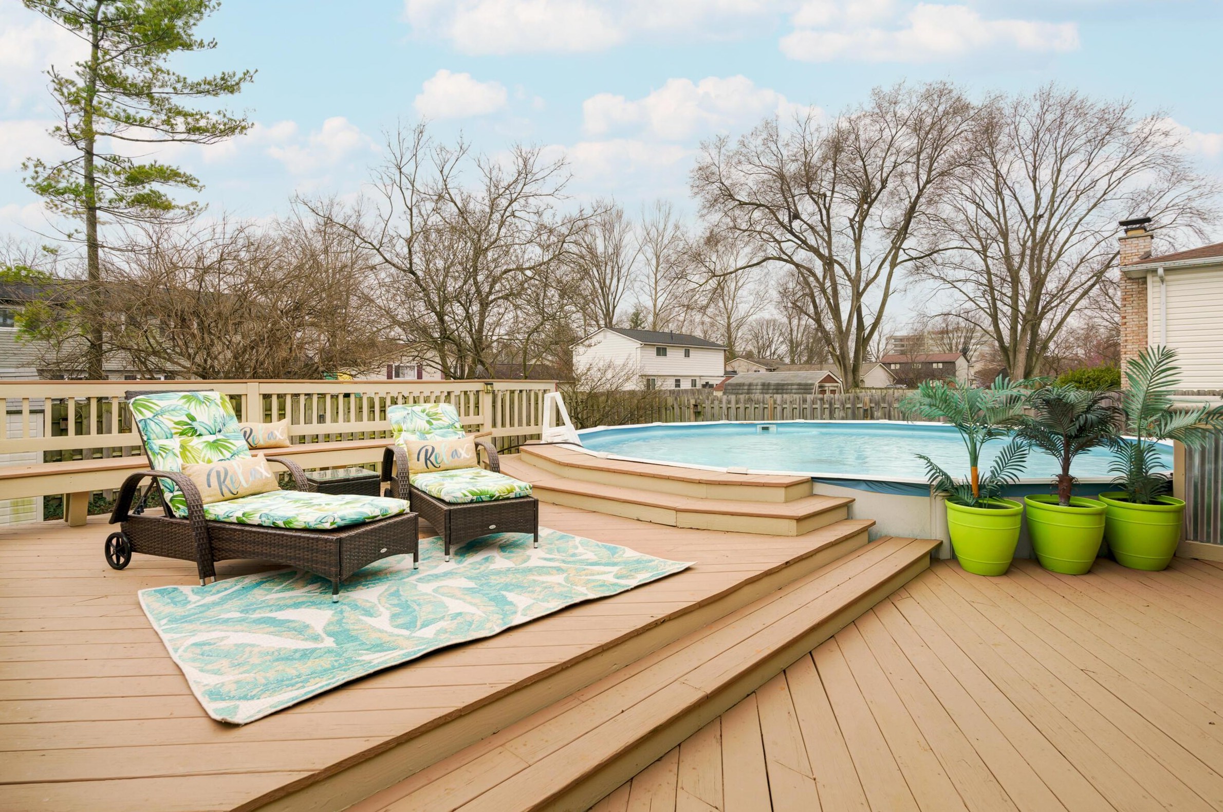 1373 Bolenhill Ave, Columbus OH  43229-1321 exterior