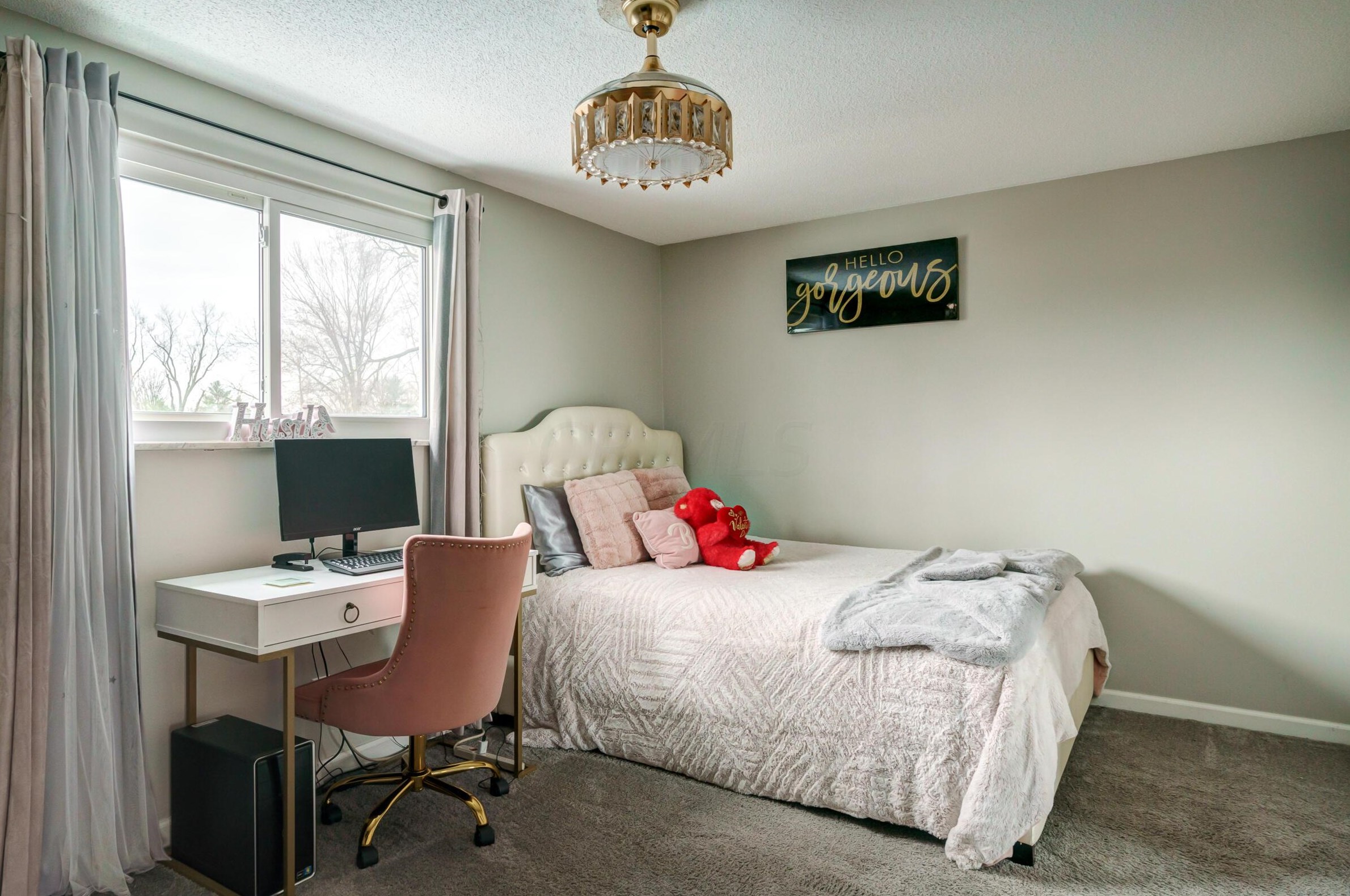 1373 Bolenhill Ave, Columbus OH  43229-1321 exterior