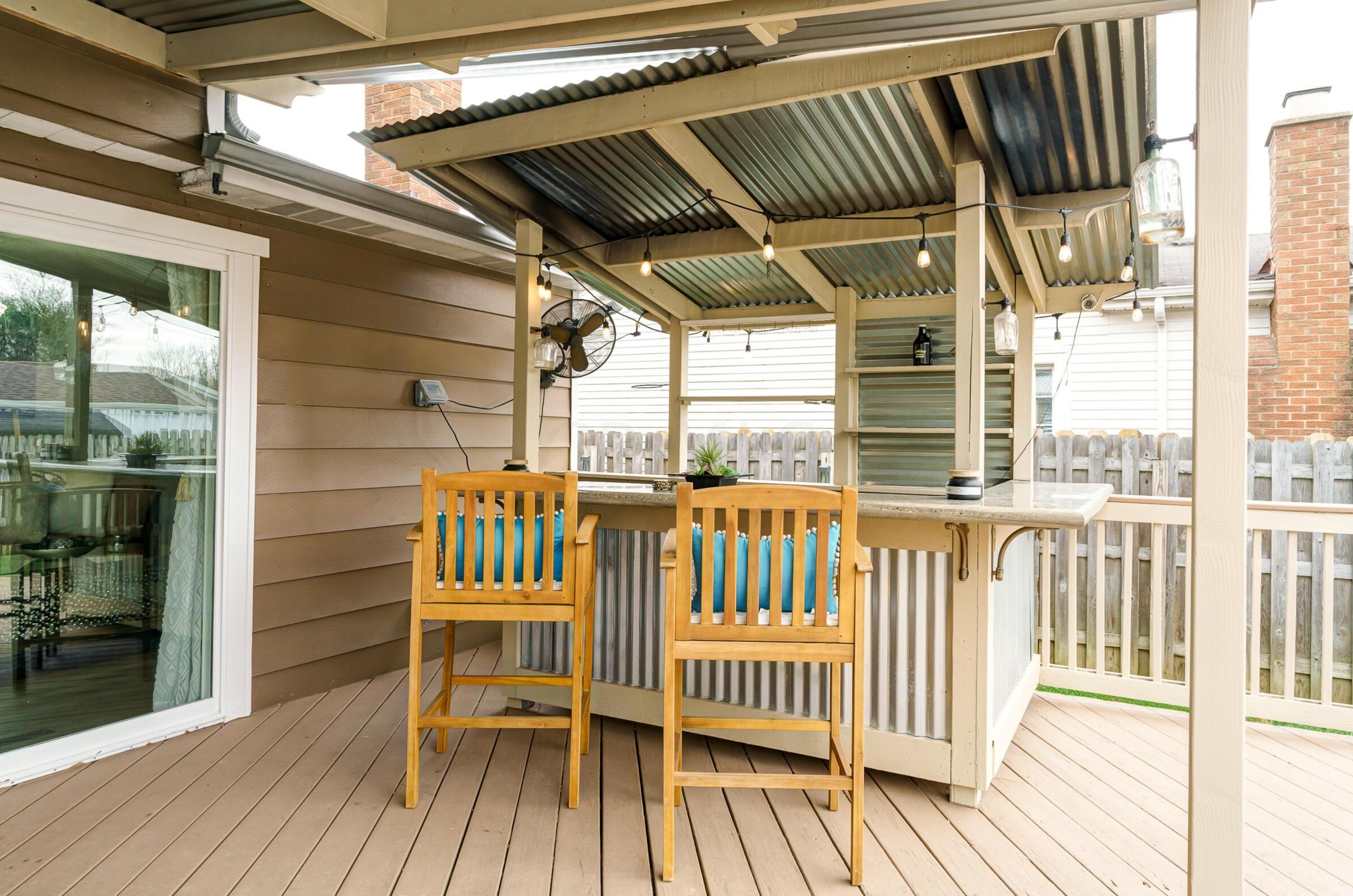 1373 Bolenhill Ave, Columbus OH  43229-1321 exterior