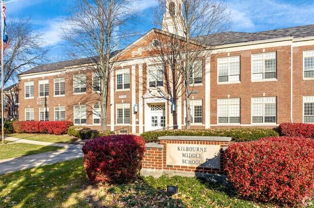 1373 Bolenhill Ave, Columbus OH  43229-1321 exterior