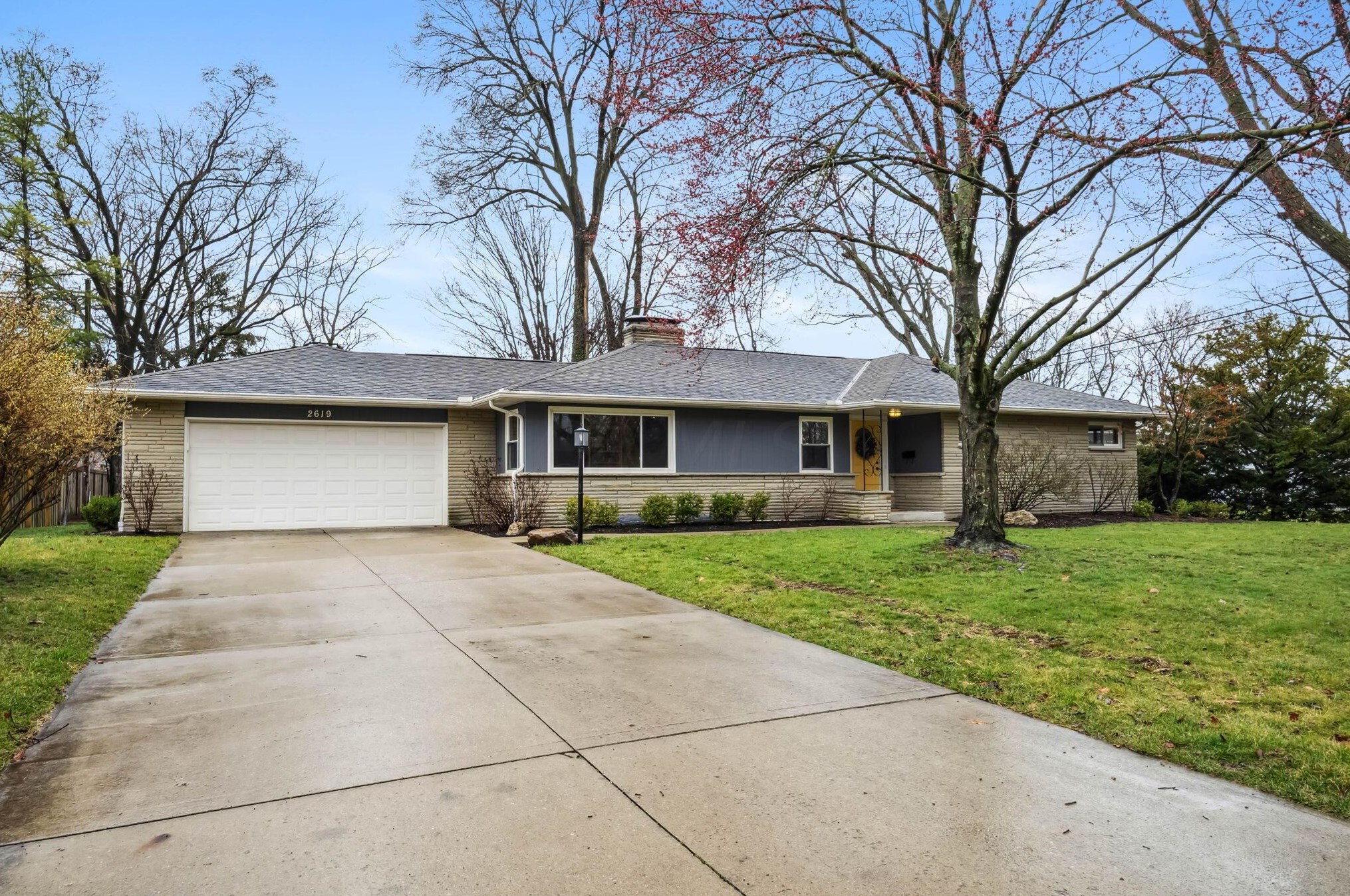 2619 Love Dr, Columbus, OH 43221-2644