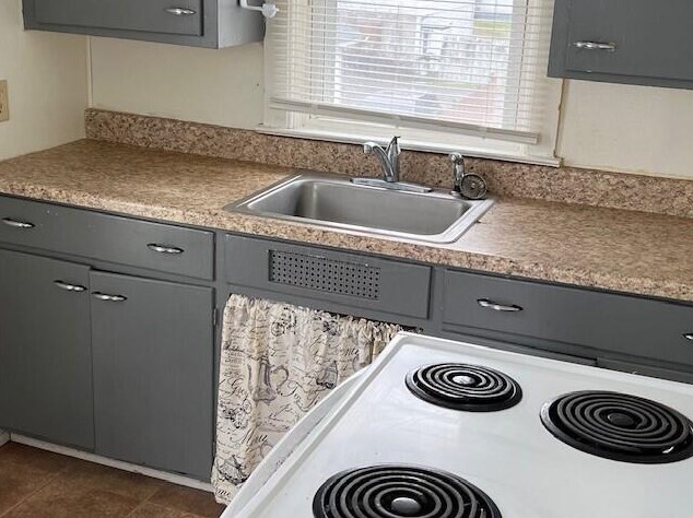 208 Seffner Ave, Marion, OH 43302-4329