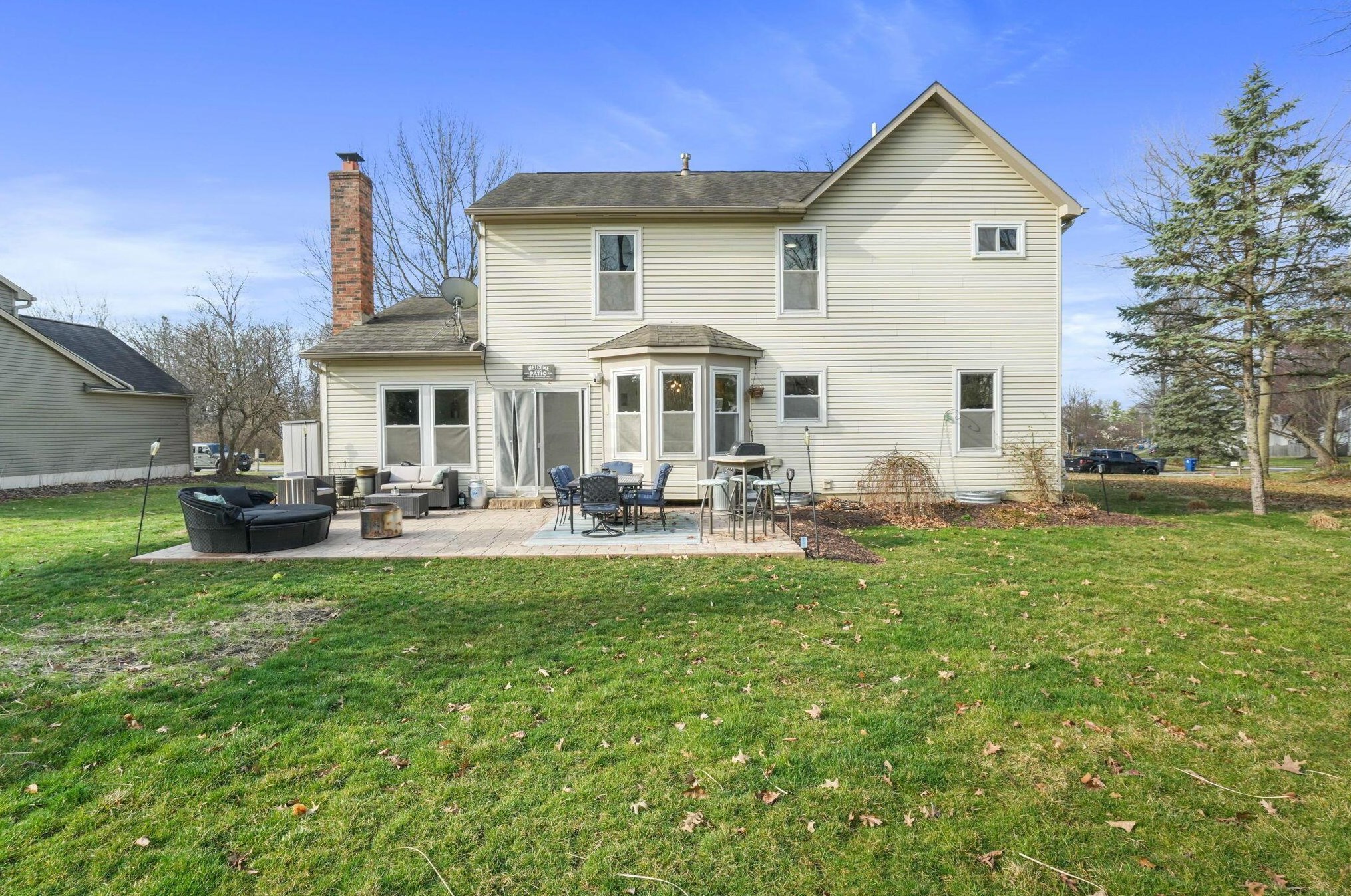 498 Helmbright Dr, Columbus OH  43230-4396 exterior