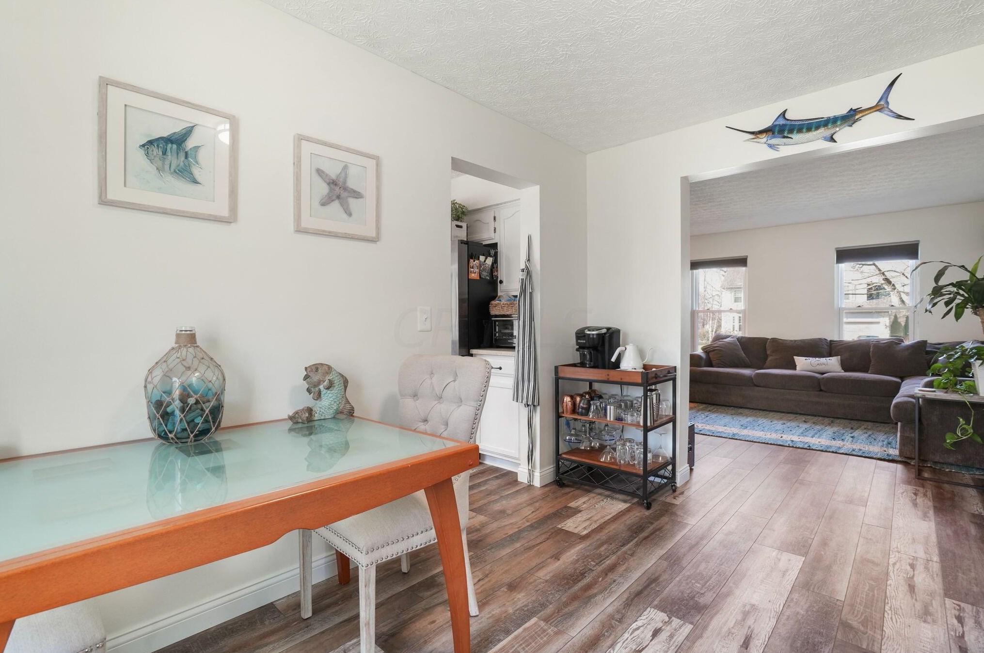 498 Helmbright Dr, Columbus OH  43230-4396 exterior