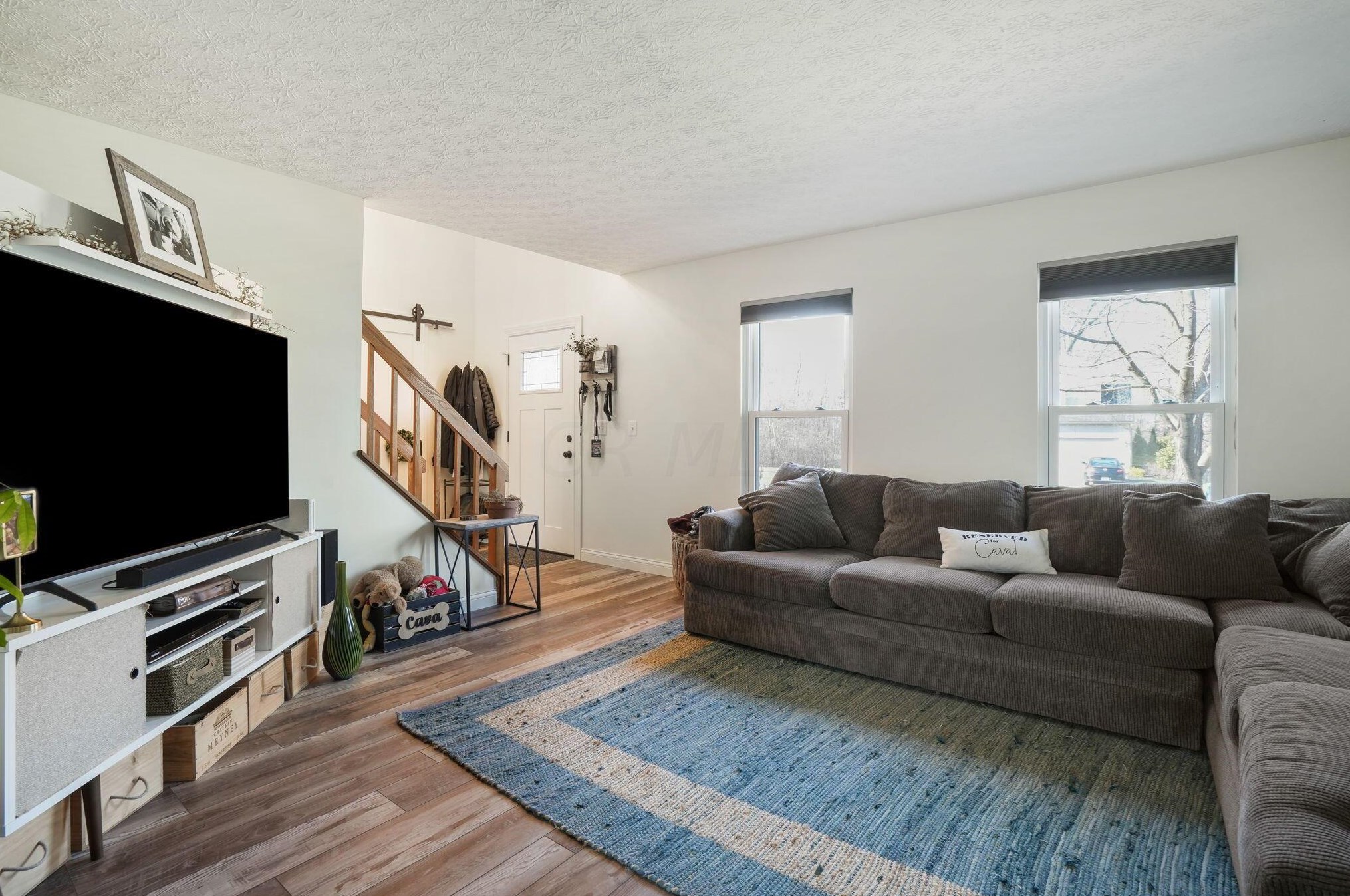 498 Helmbright Dr, Columbus OH  43230-4396 exterior