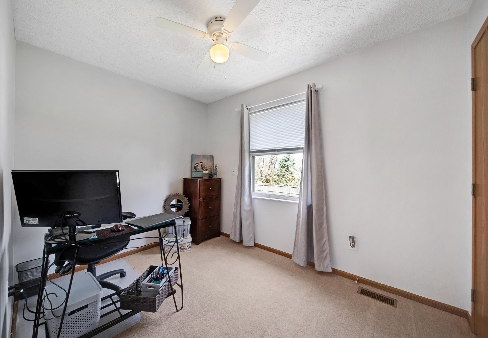 3180 Wild Dunes Ct, Pickerington OH  43147-8742 exterior